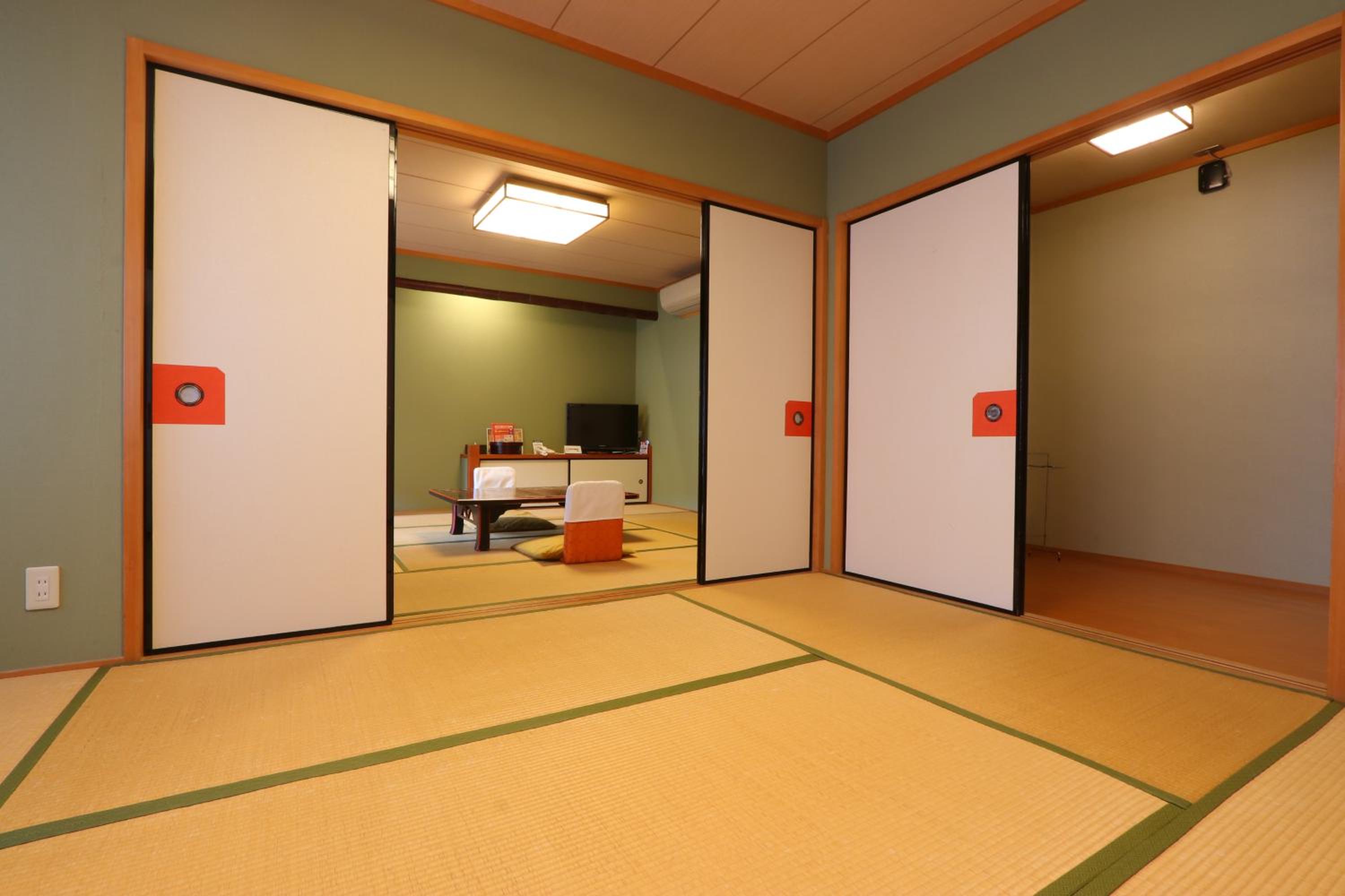 Japanese-Style Room photo 1