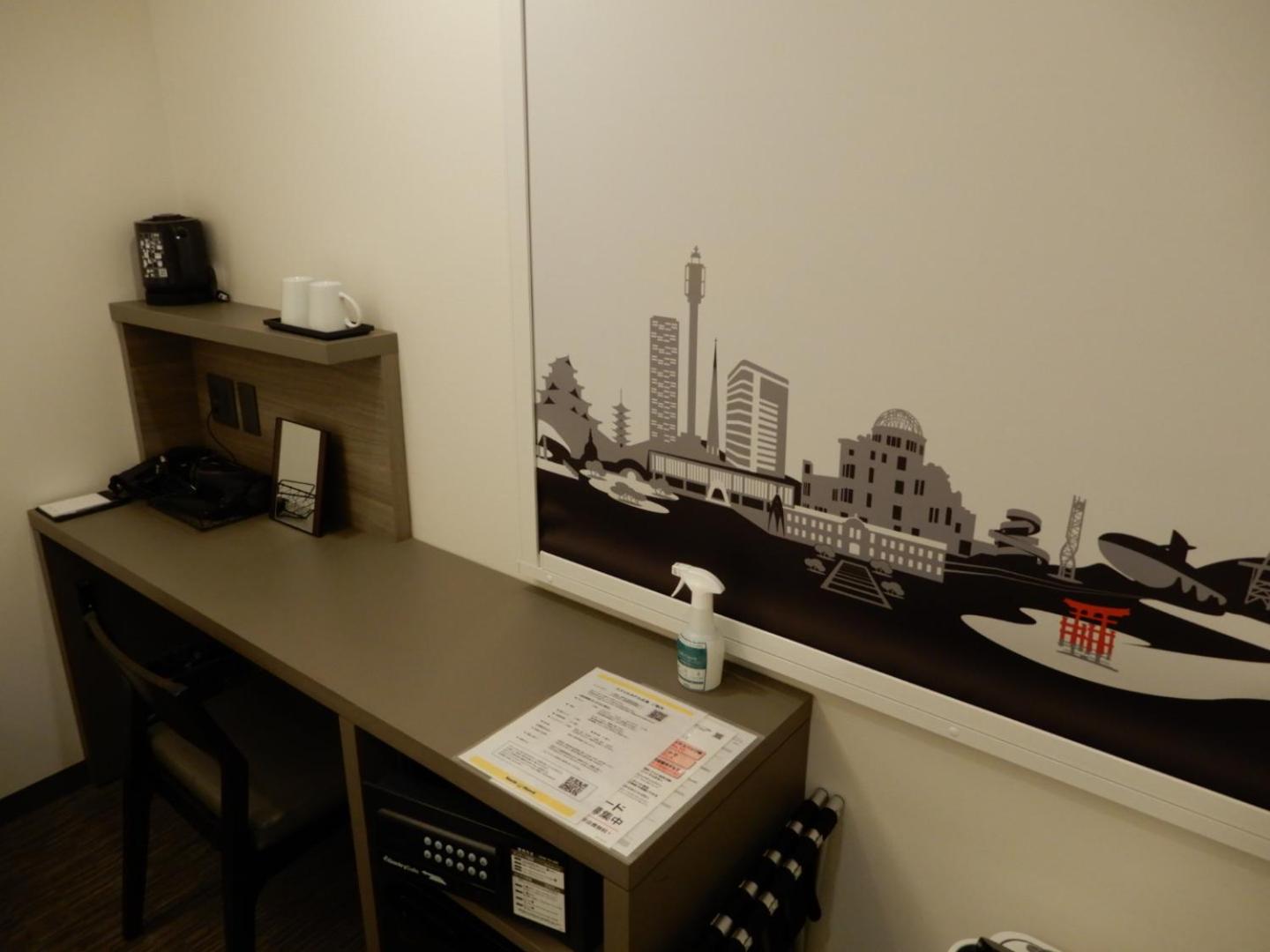 Twin Room - Non-Smoking - No Cleaning for Consecutive Night Stays - Photo 13