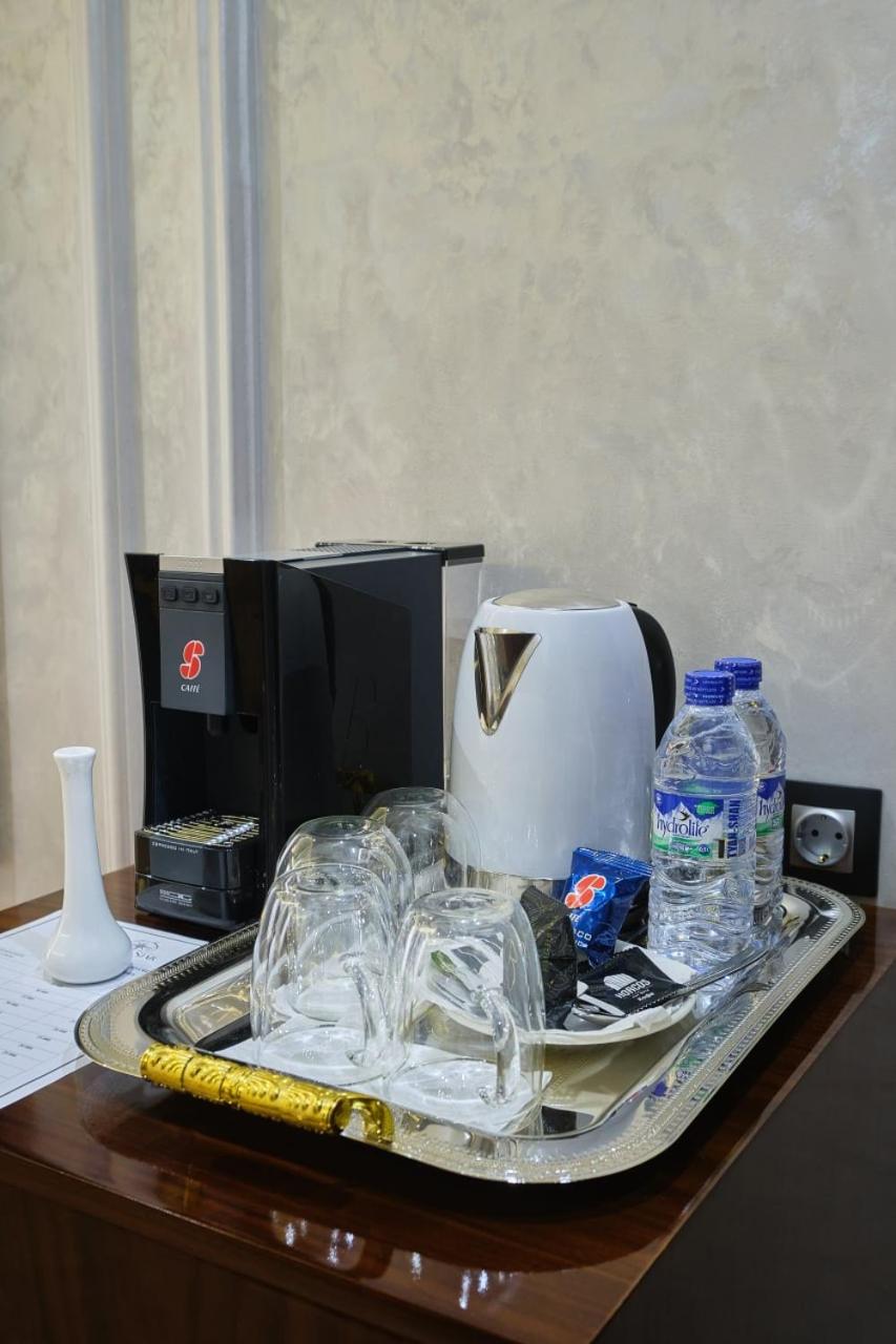 Suite - Photo 3
