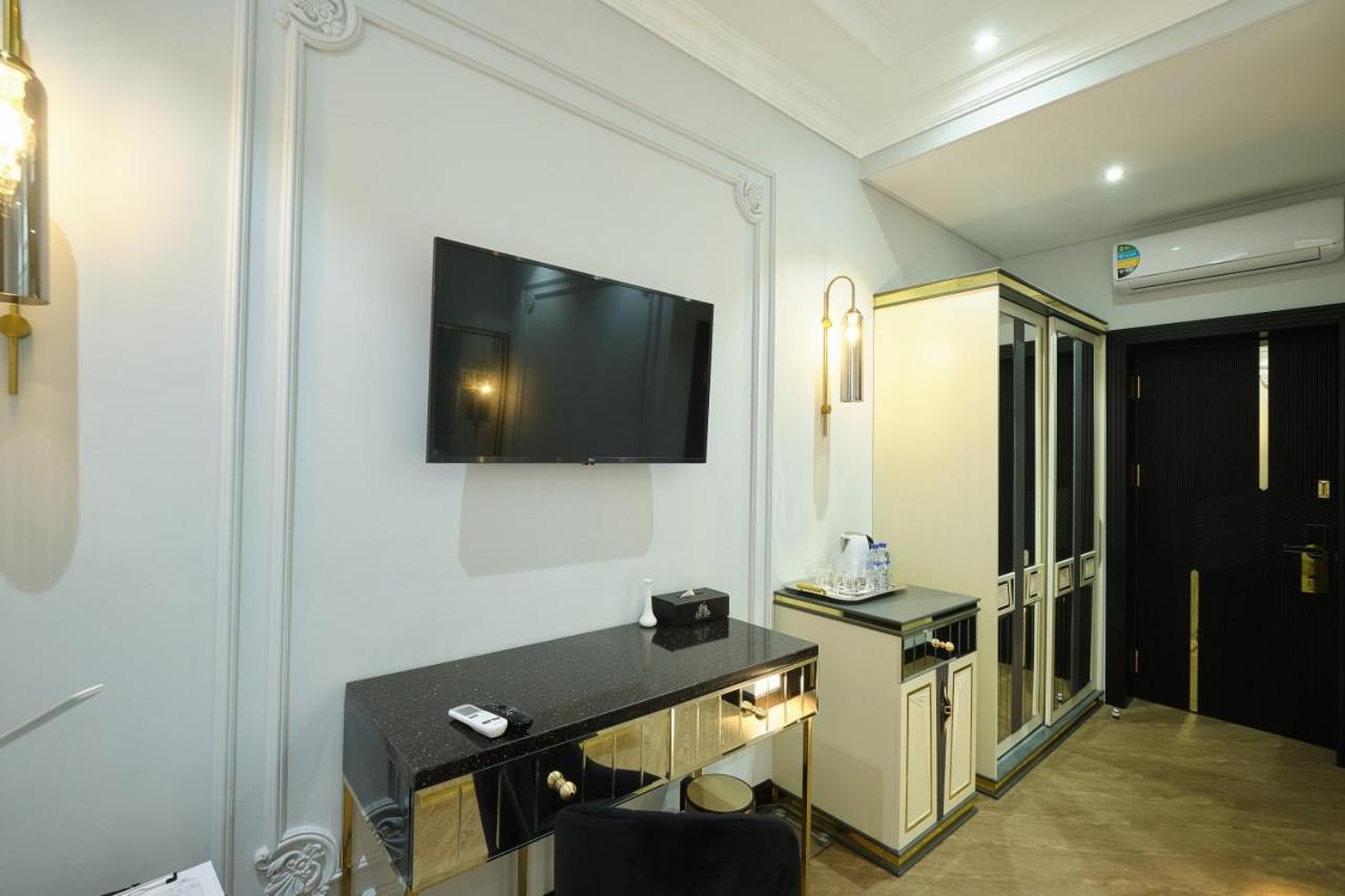 Double or Twin Room - Photo 5