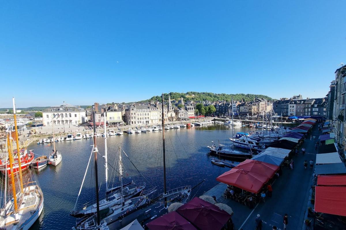 Comfort Double Room with Harbour View - 2nd Floor