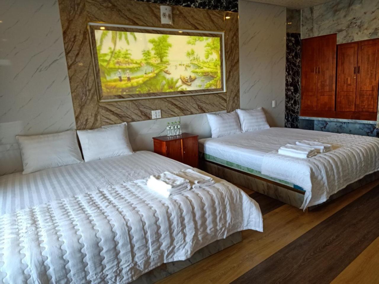 Quadruple Room - Photo 1
