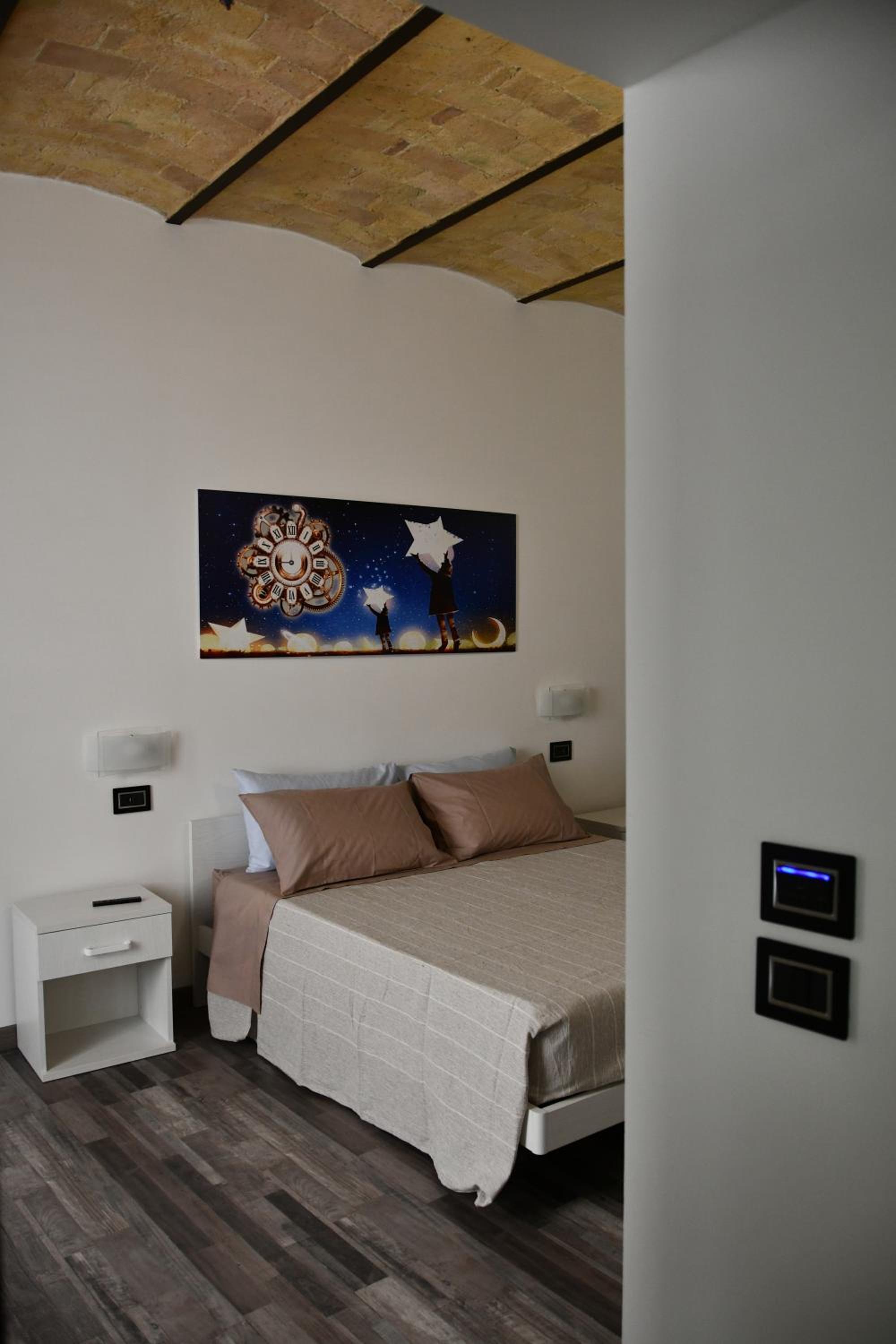 Triple Room with Private Bathroom photo 3