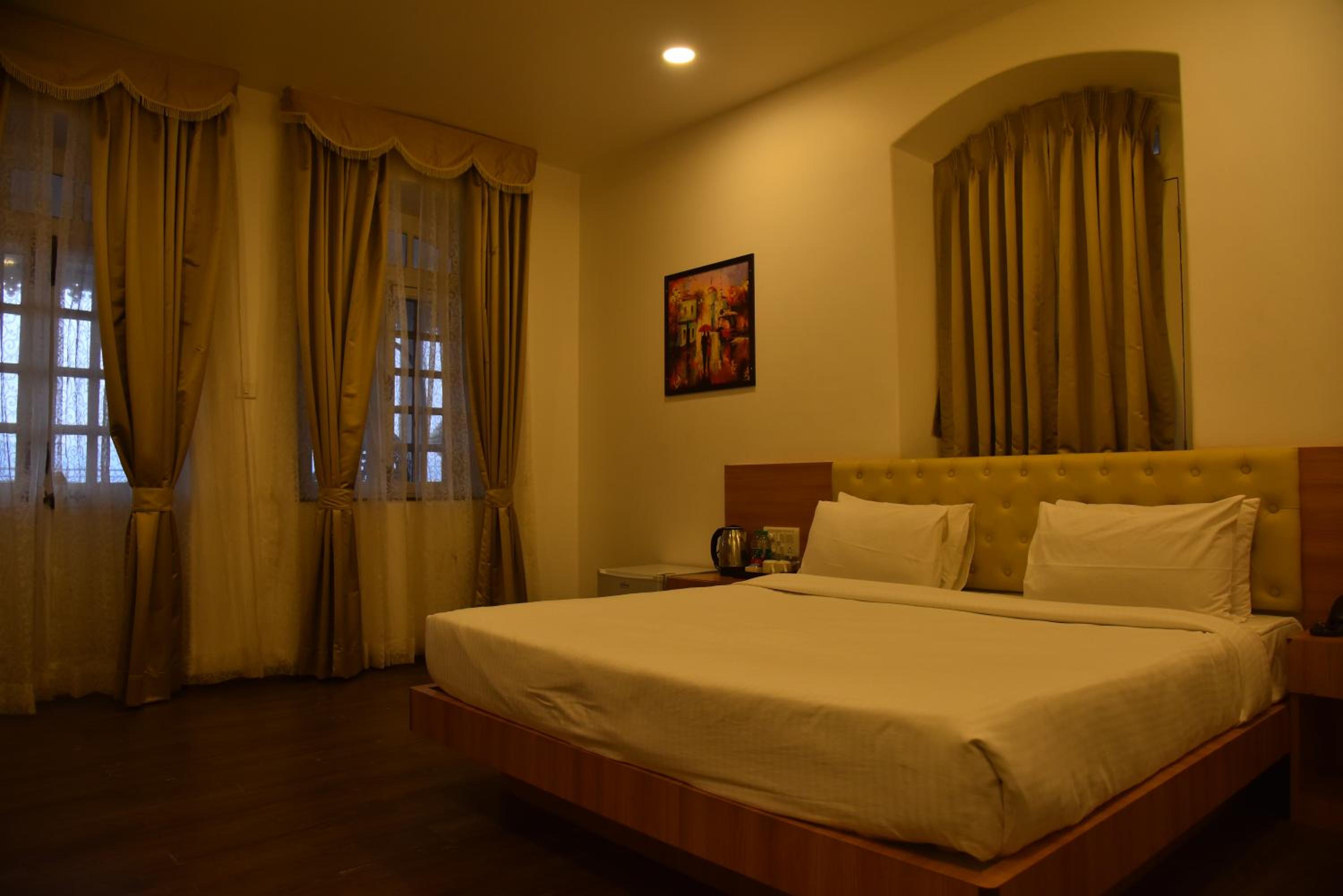 Executive Double Room with Balcony photo 1