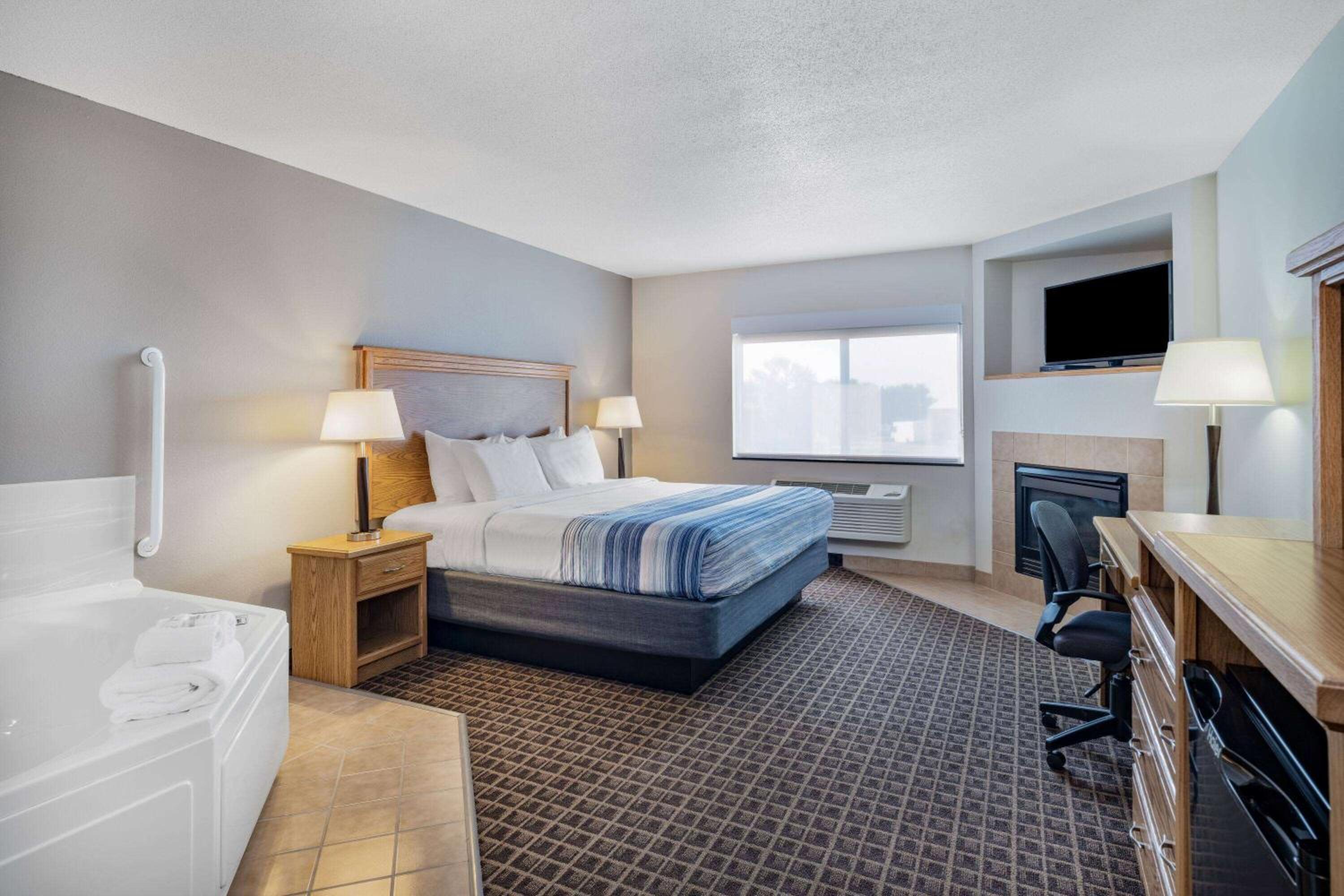 King Executive Suite - Non-Smoking - Photo 1