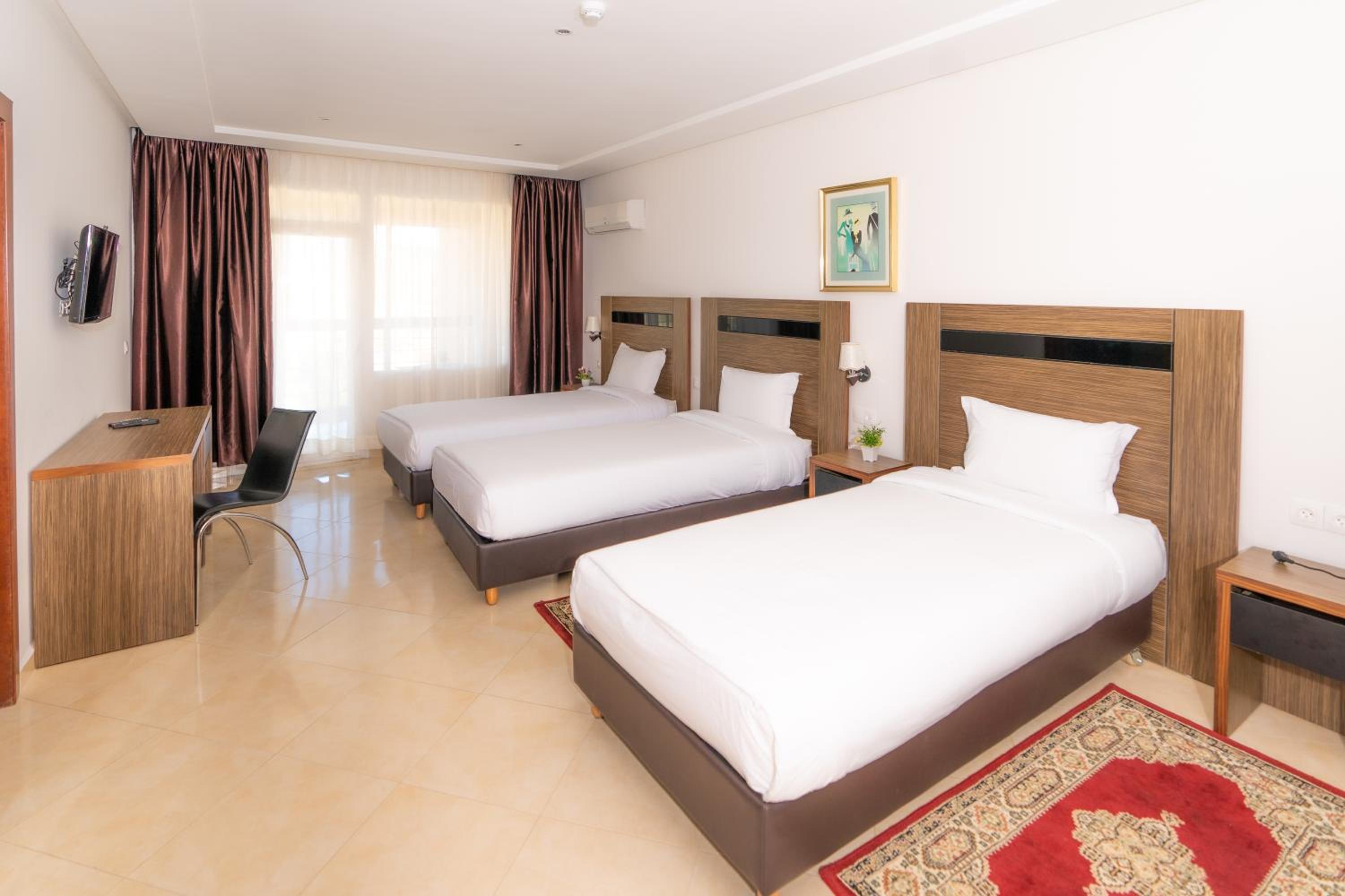 Triple Room with Garden View