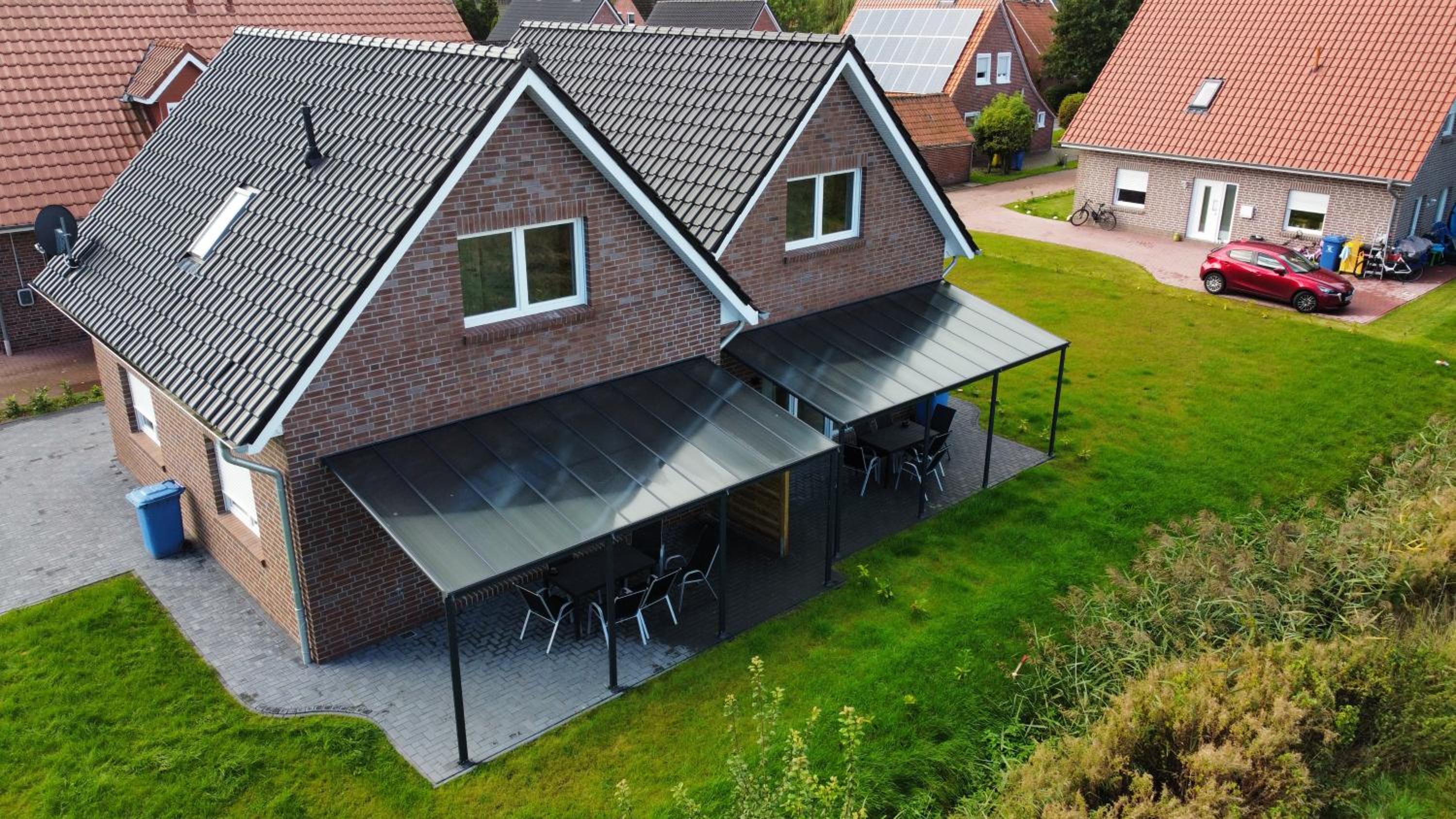 Two-Bedroom House - Photo 19