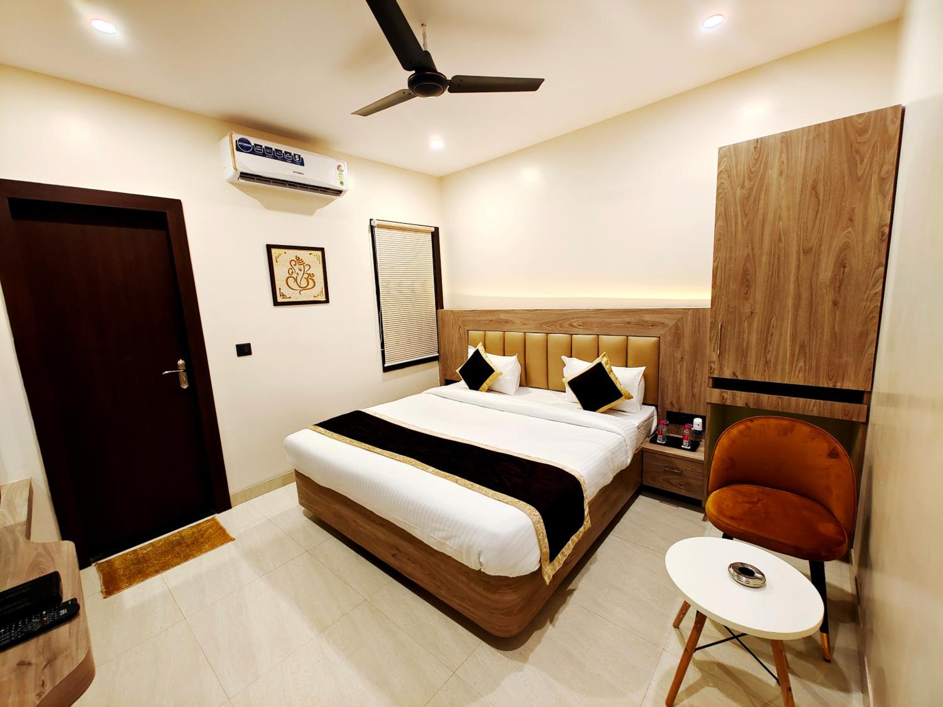 Economy Double Room