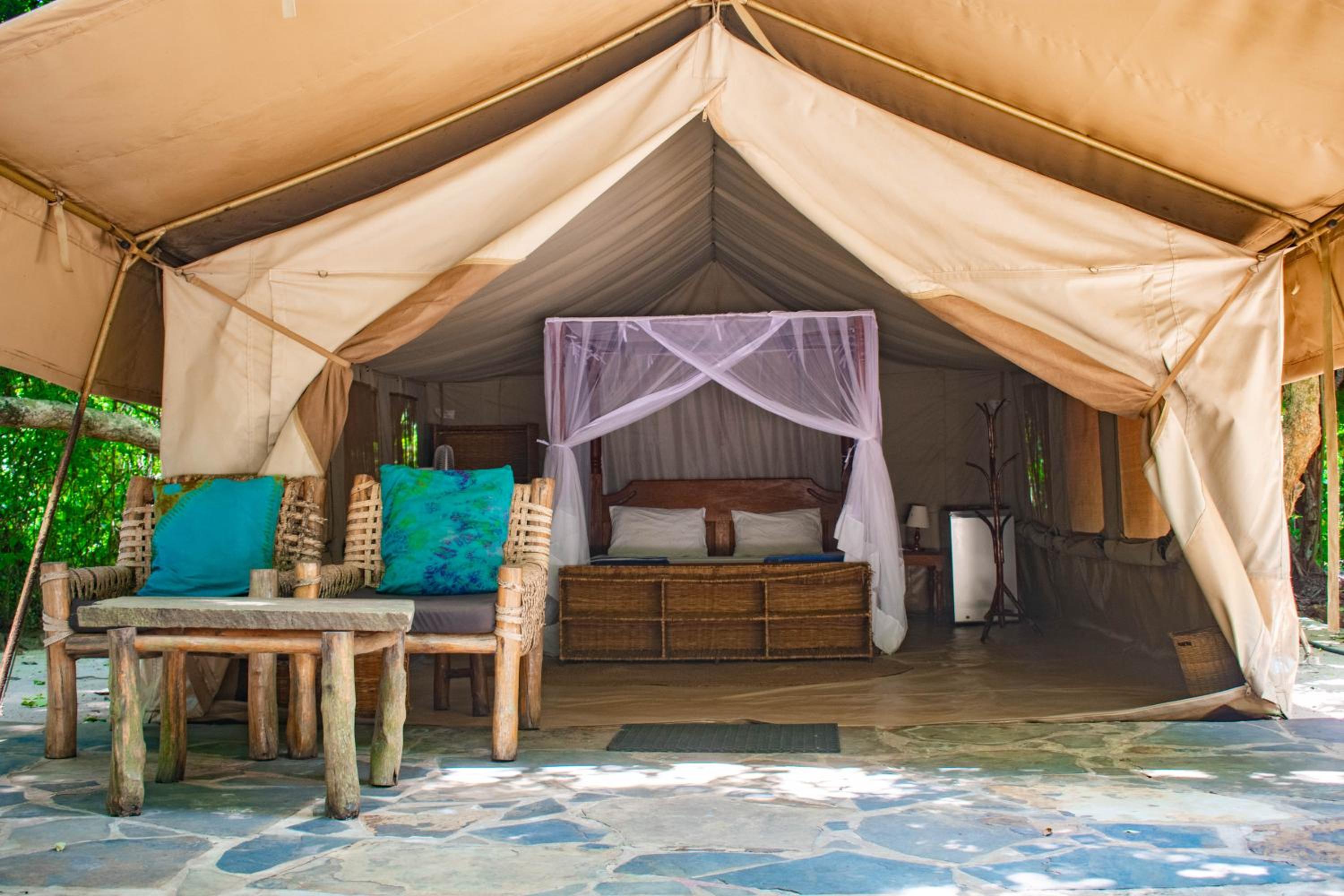 Tent - Photo 13