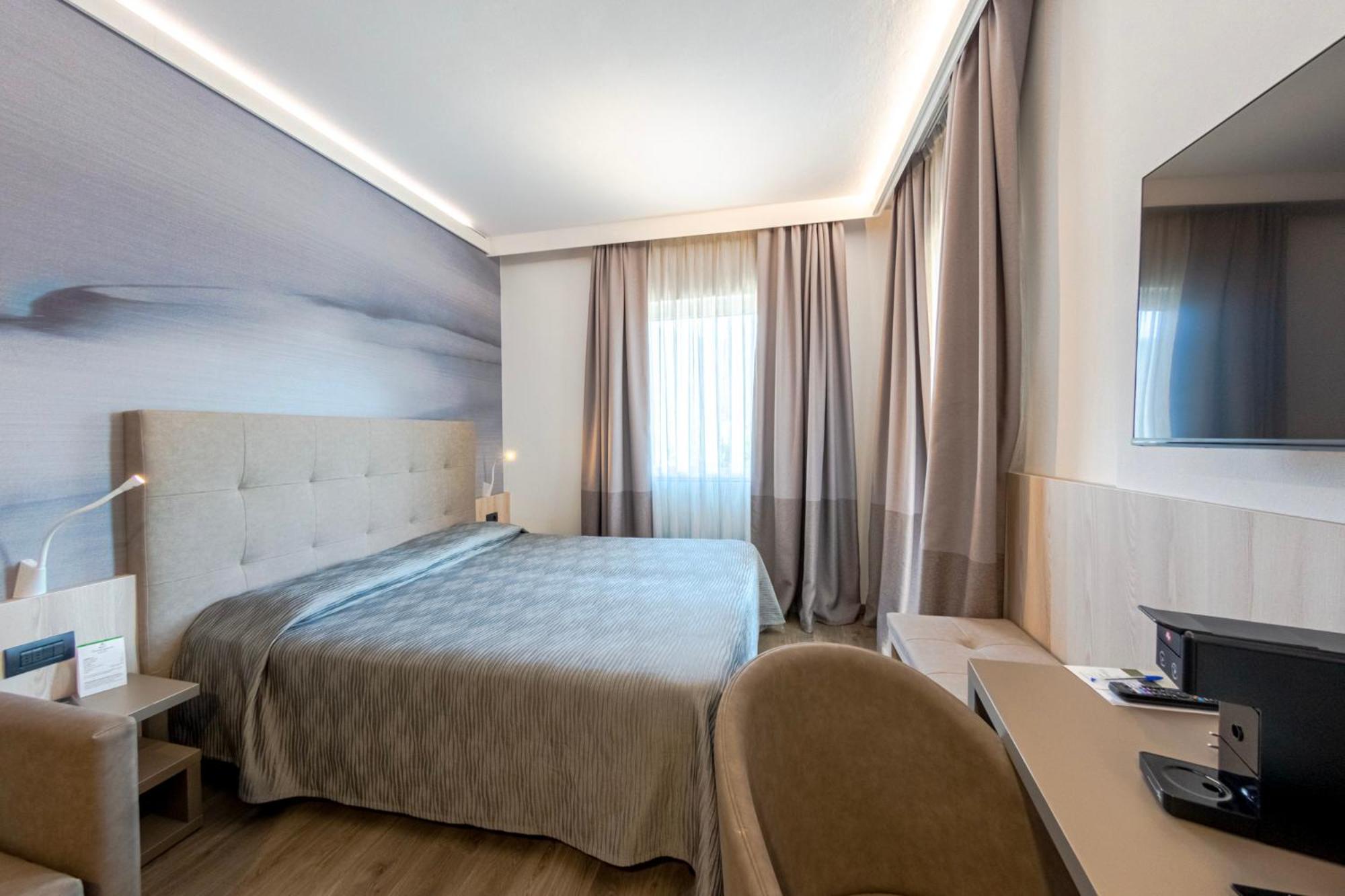Superior Quadruple Room photo 2