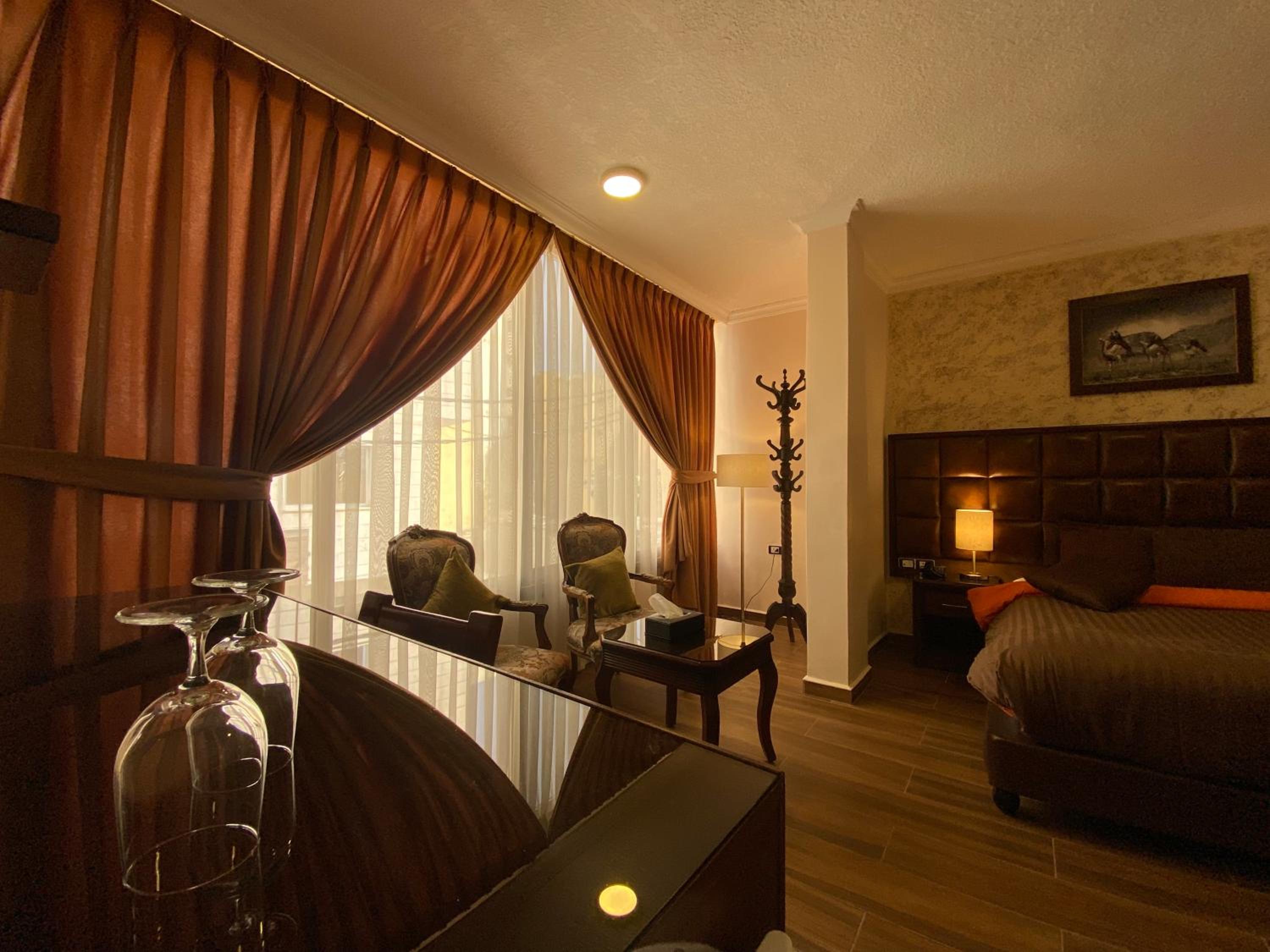 Deluxe Quadruple Room photo 3