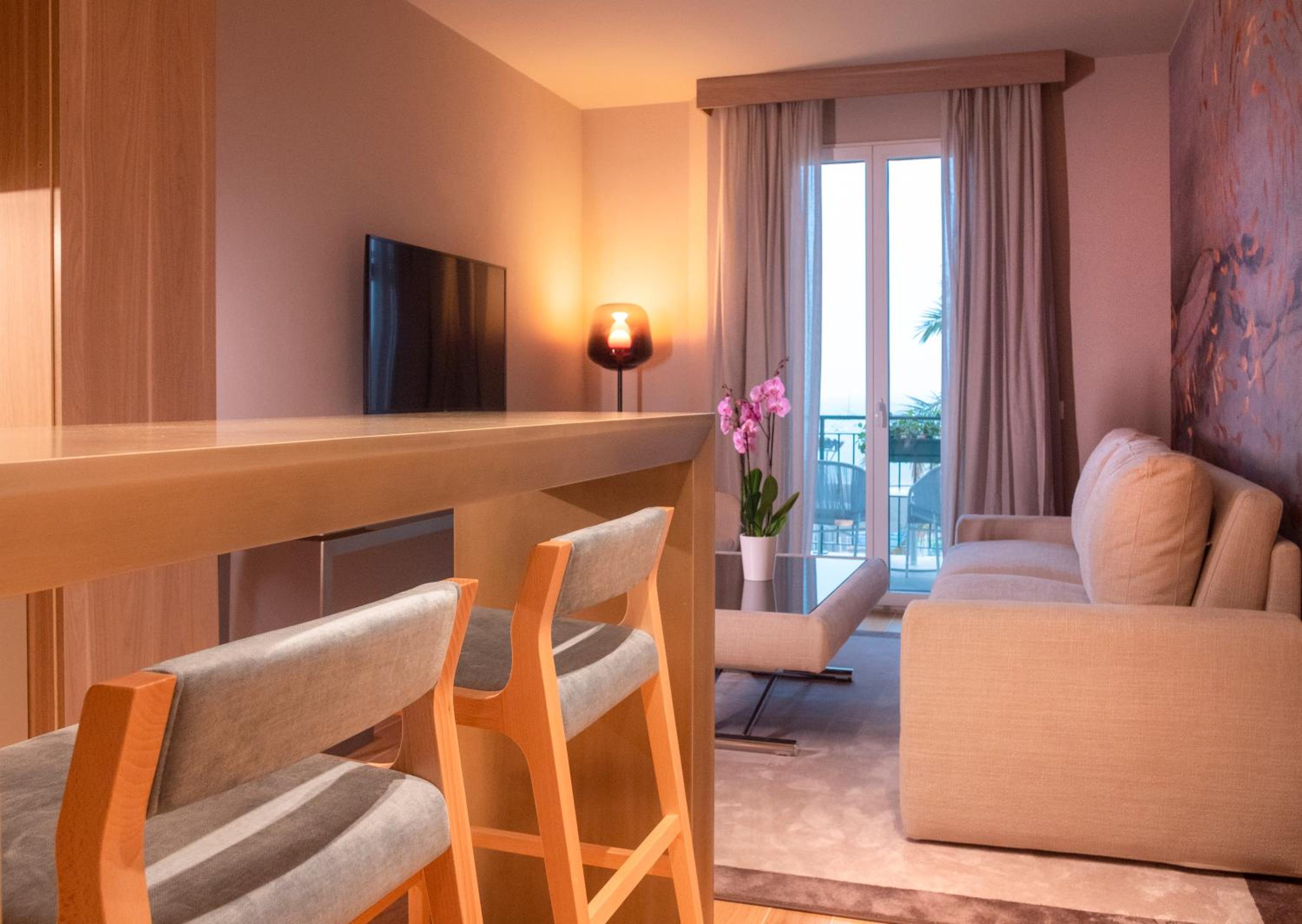 Suite with Balcony - Photo 1