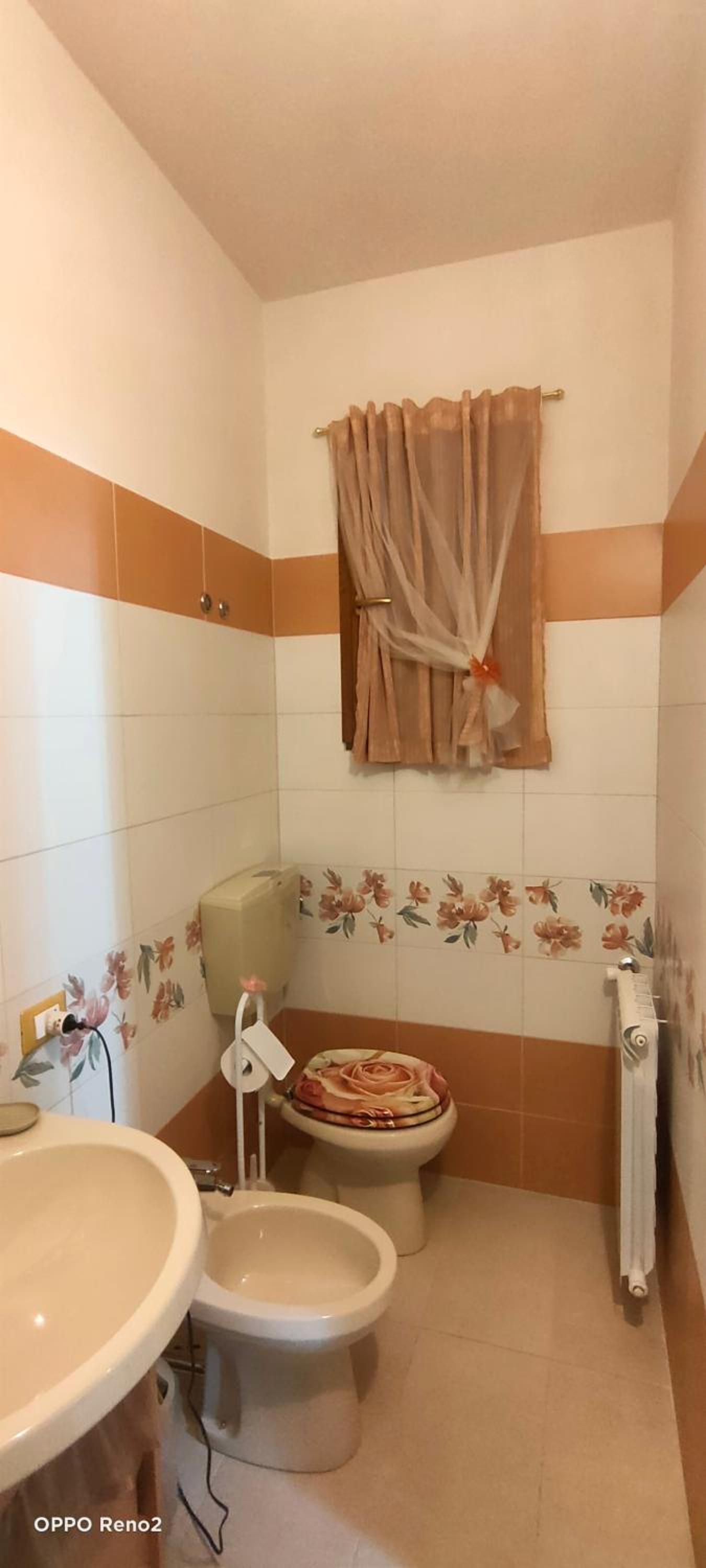 Standard Suite - Photo 10