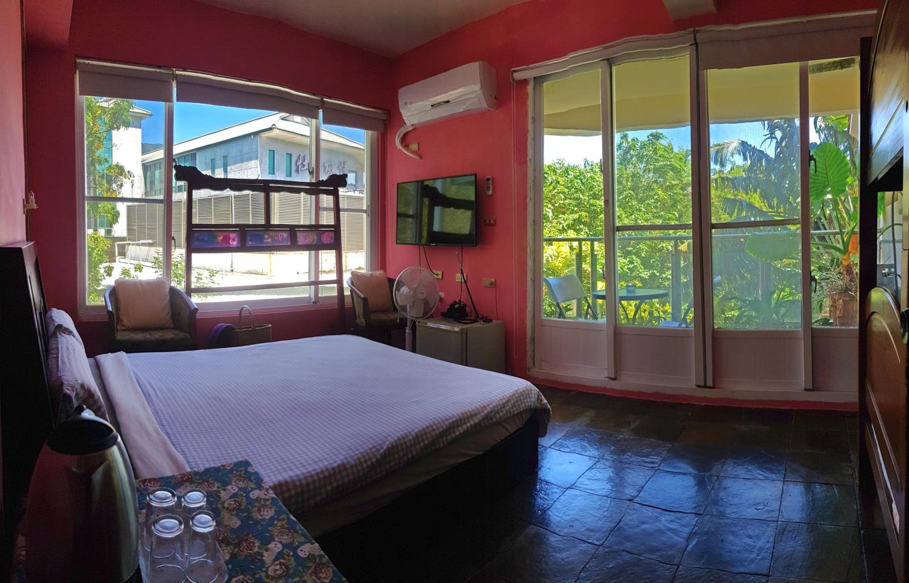 Quadruple Room with Balcony photo 1
