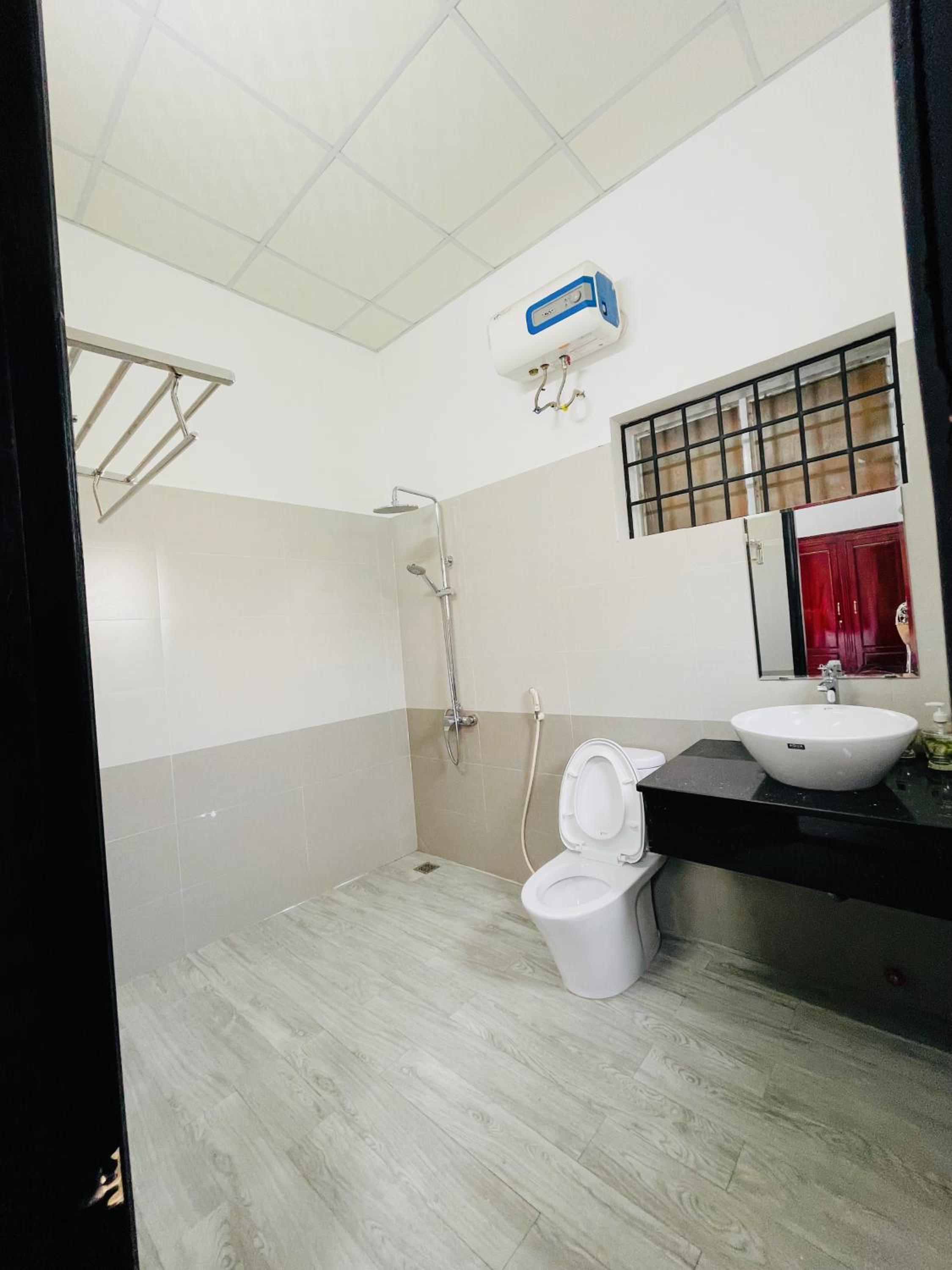 Quadruple Room with Private Bathroom photo 2