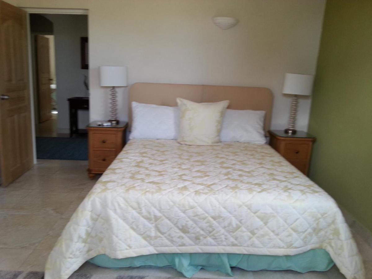 Villa with Sea View photo 2