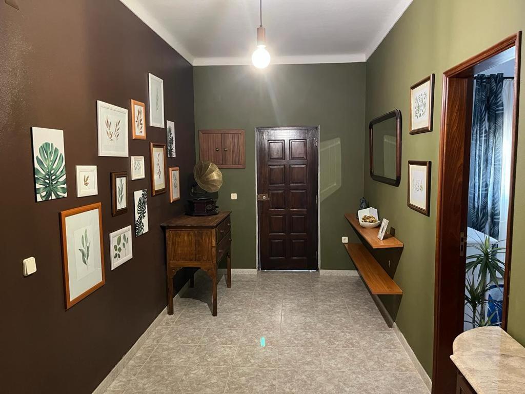 Three-Bedroom House photo 2