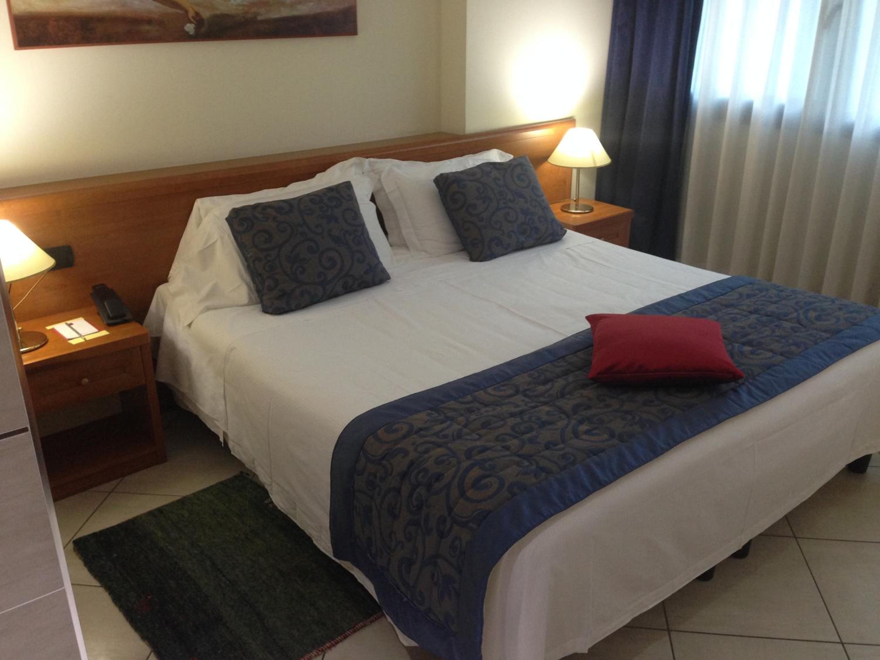 Double Room - Photo 4