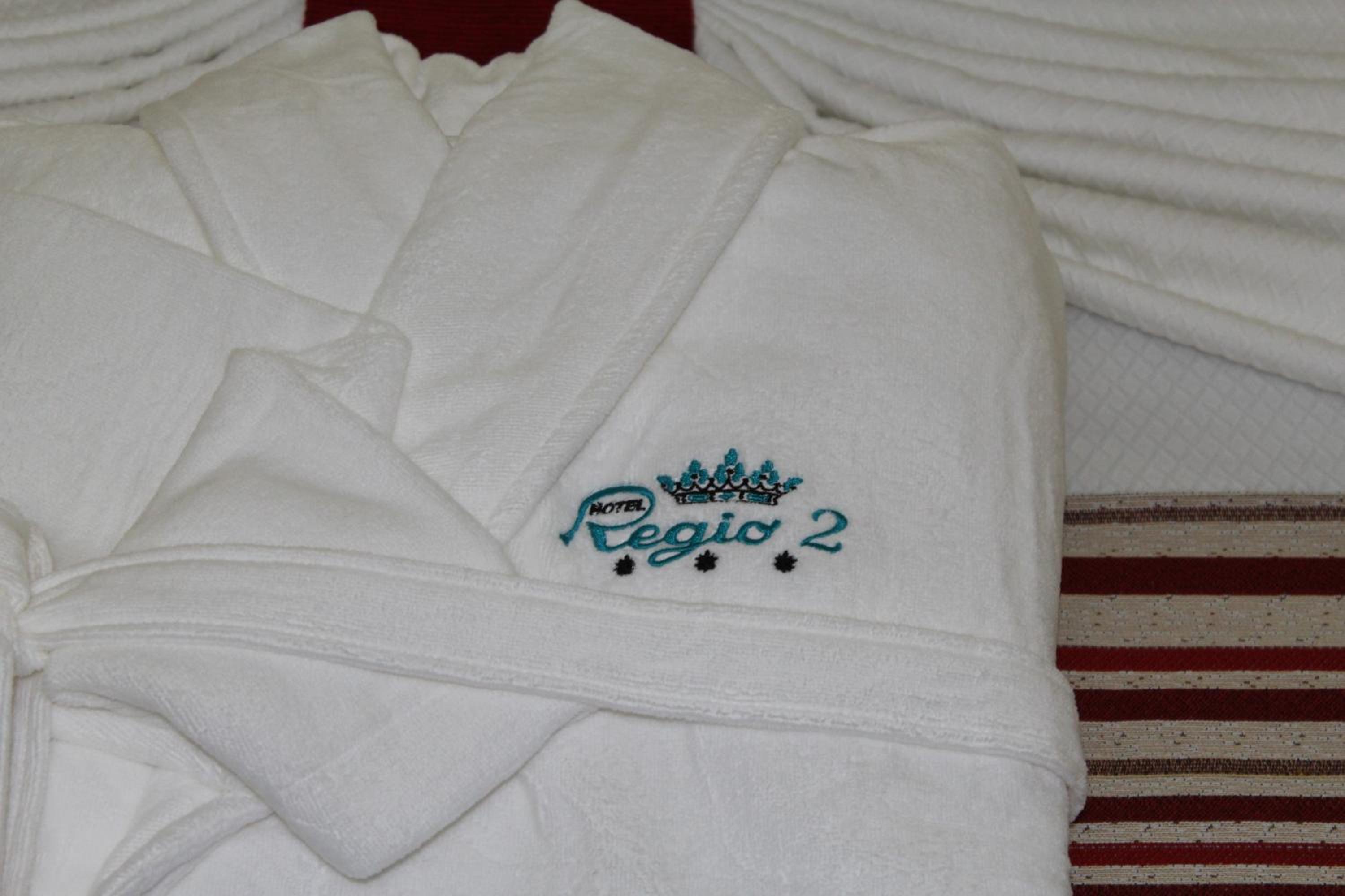Deluxe King Room photo 3