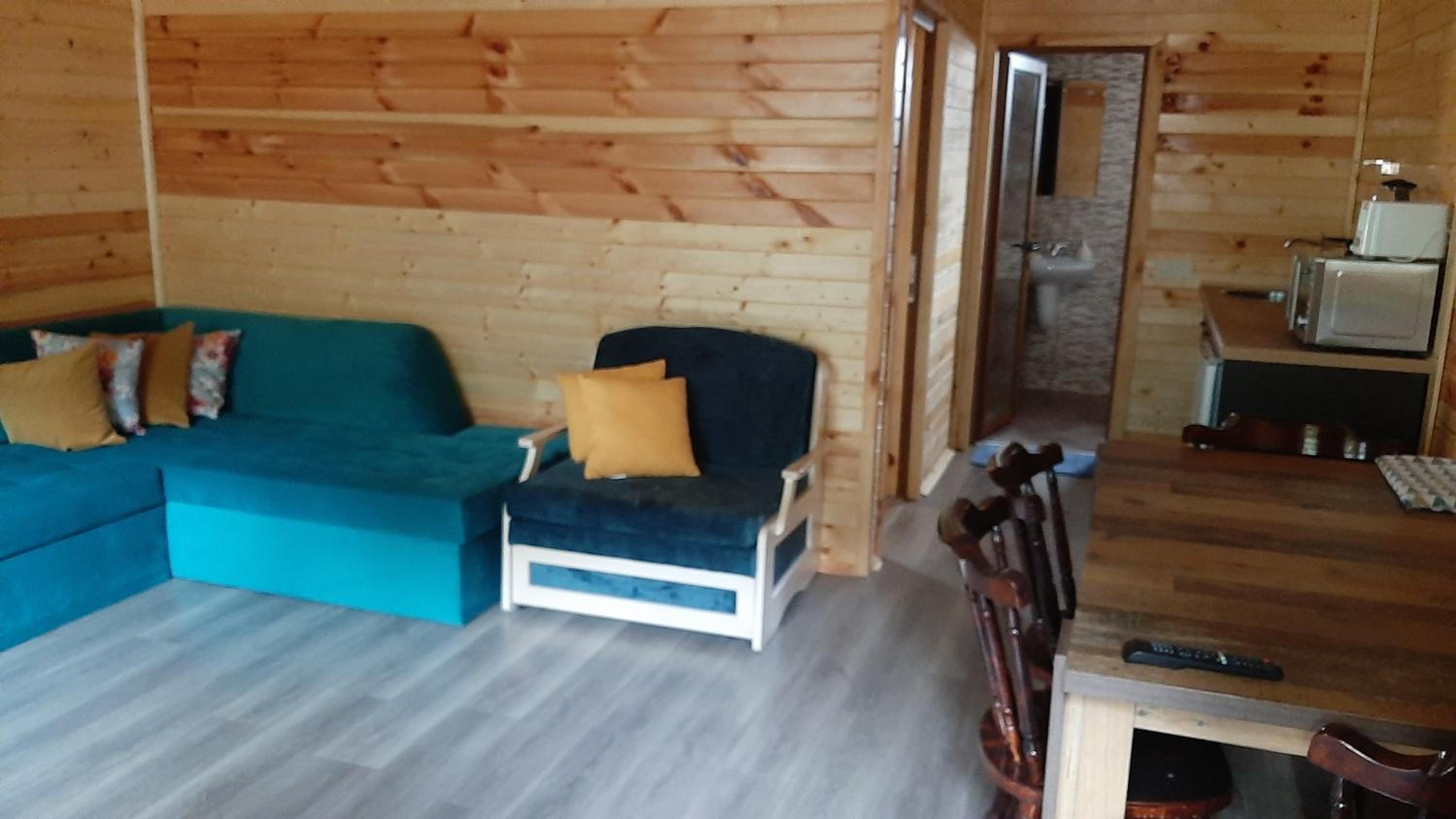 One-Bedroom Apartment - Photo 10
