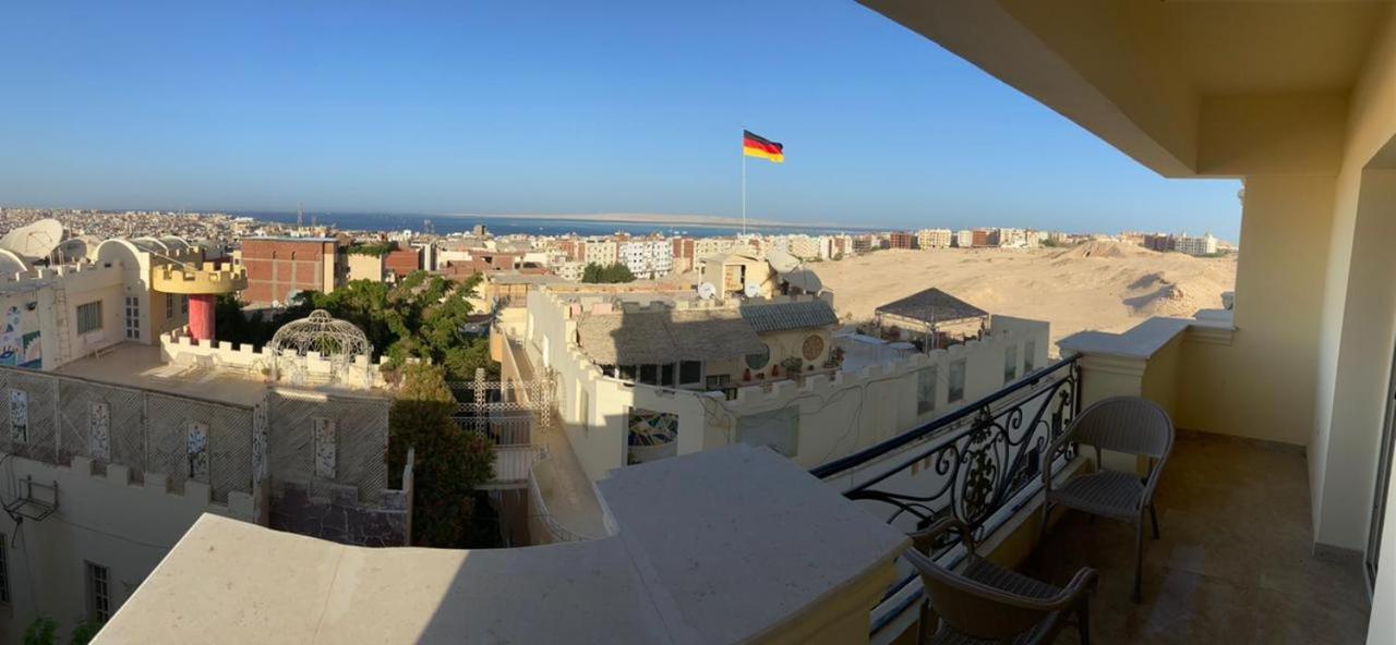 One-Bedroom Apartment with Sea View - Photo 10
