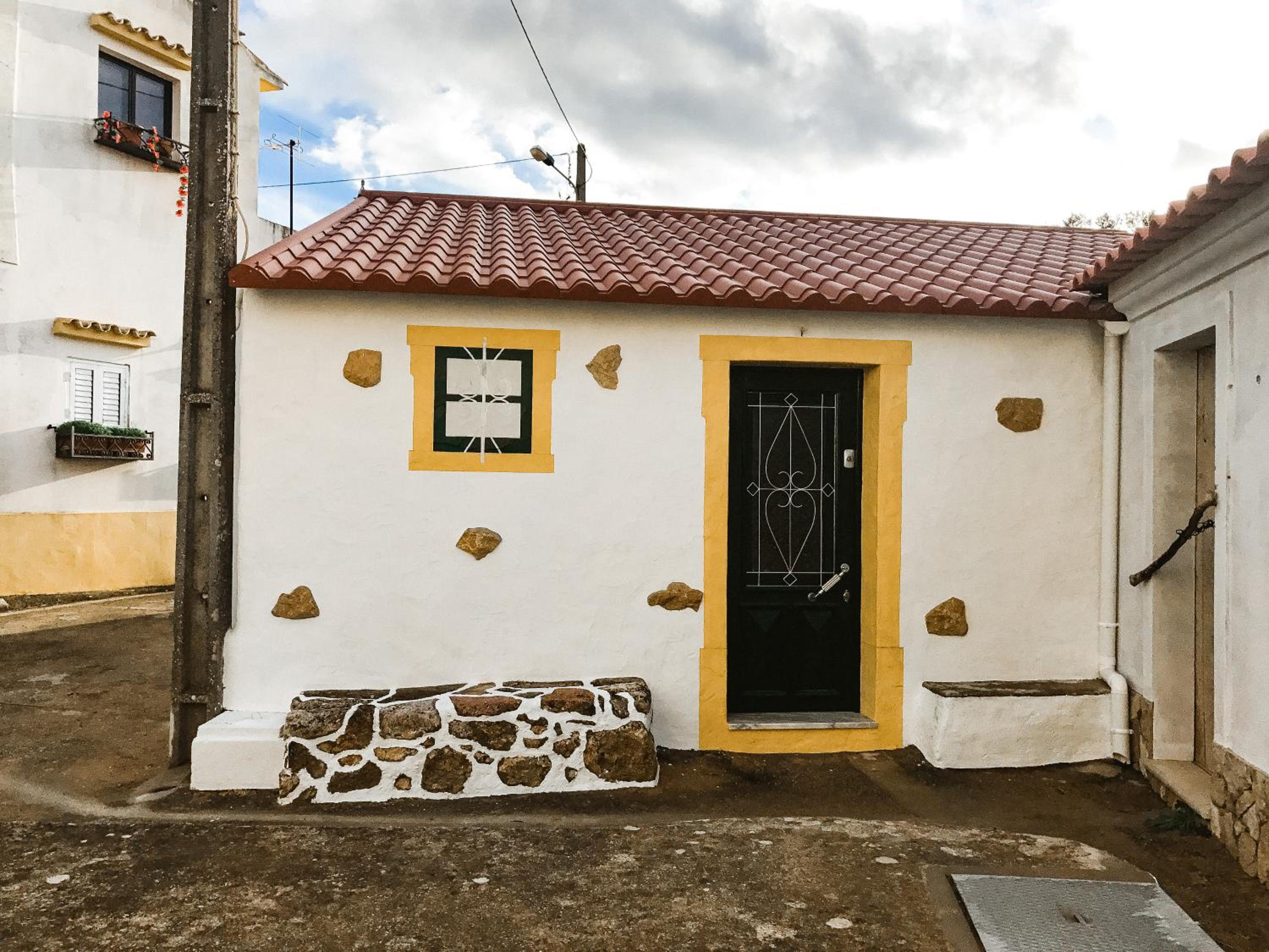 Two-Bedroom Villa - Photo 3