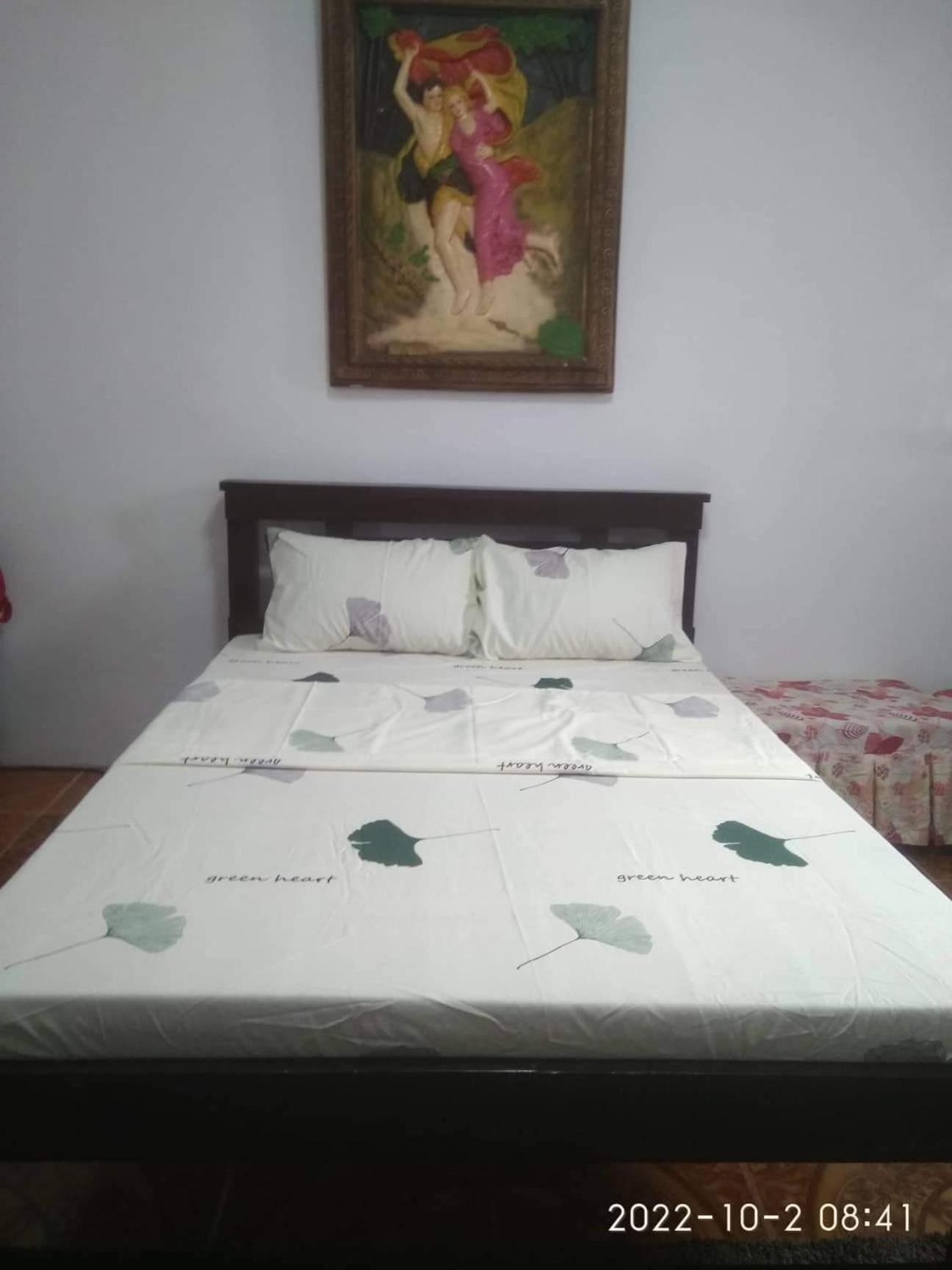 Deluxe Queen Room - Photo 16