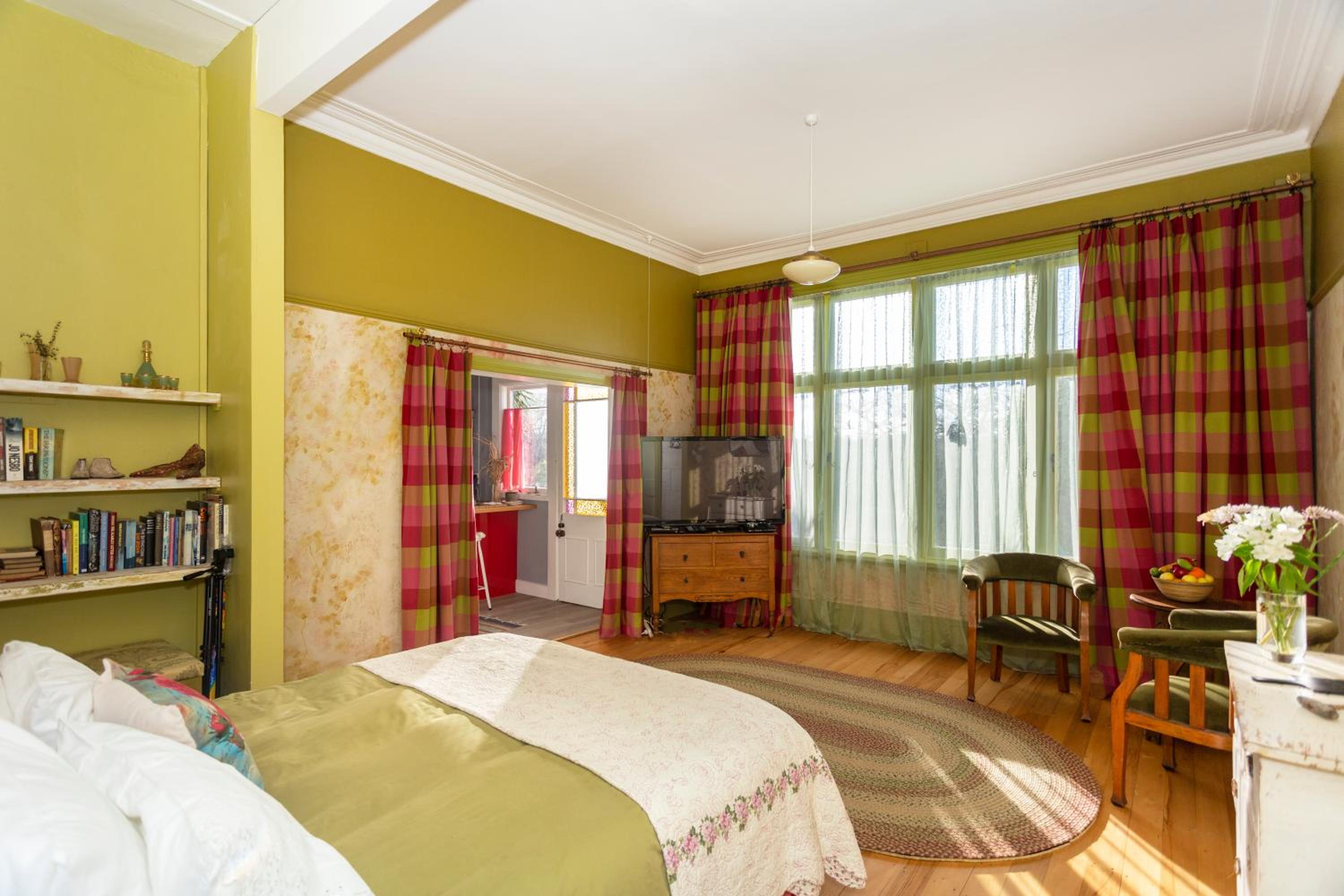 Queen Suite