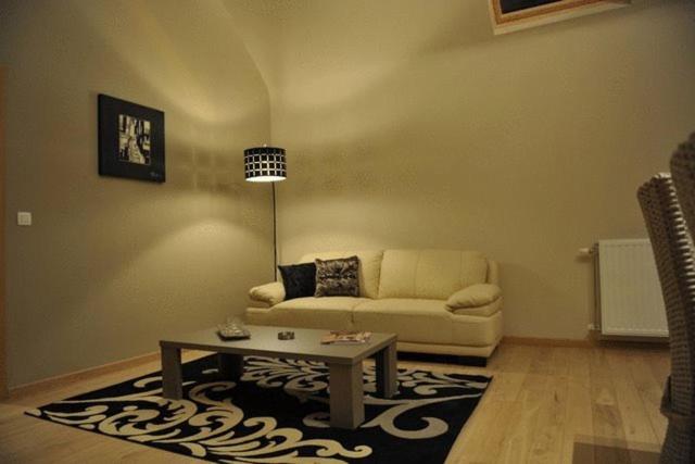 King Suite with Spa Bath photo 2