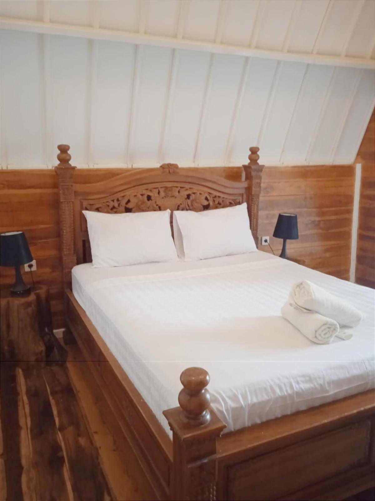 Double Room - Photo 12