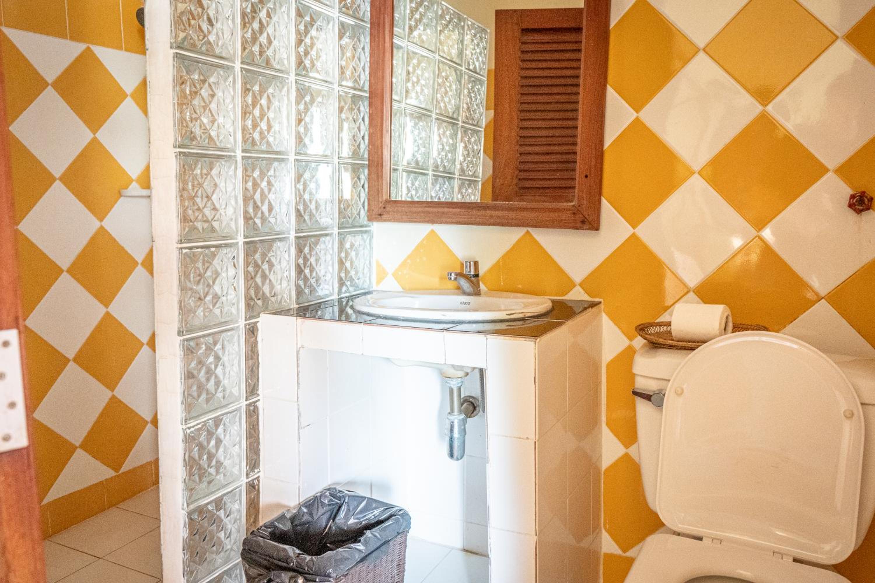 Triple Room with Balcony - Photo 3