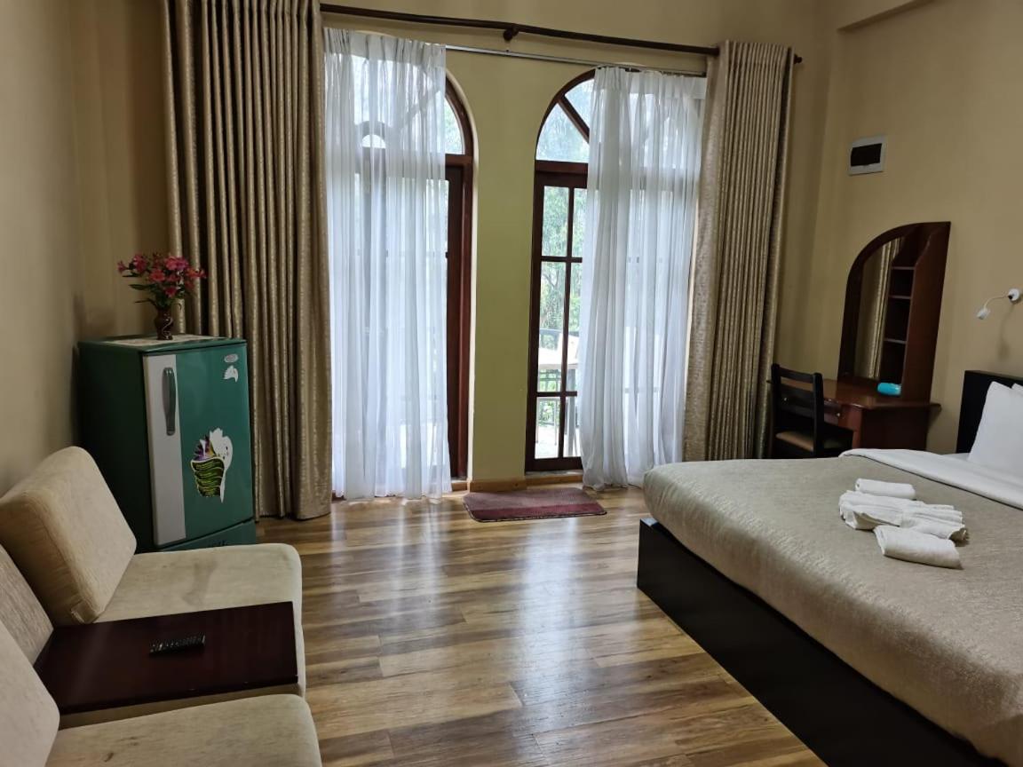 Superior King Room photo 2