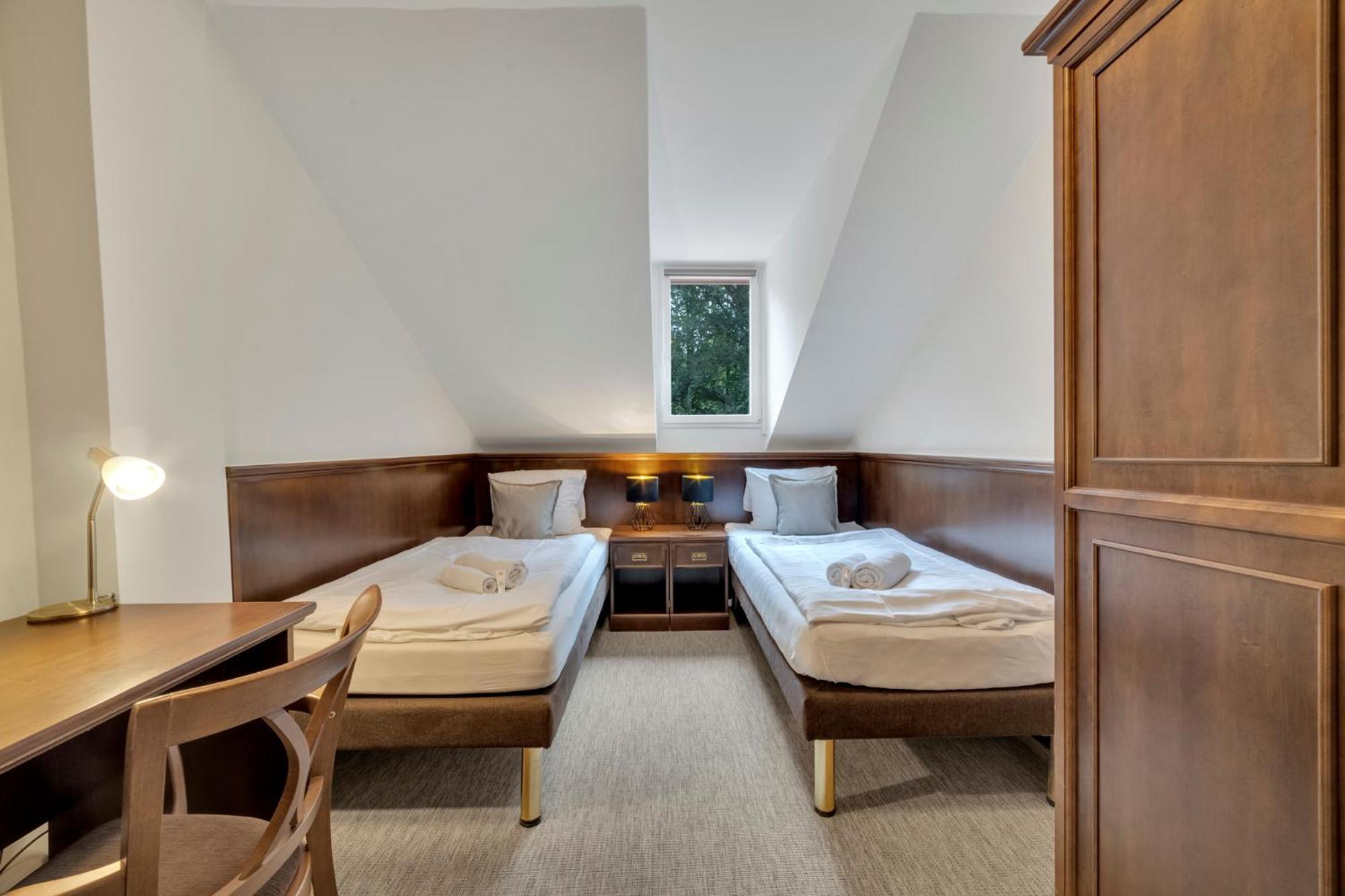 Attic Apartment - Photo 5