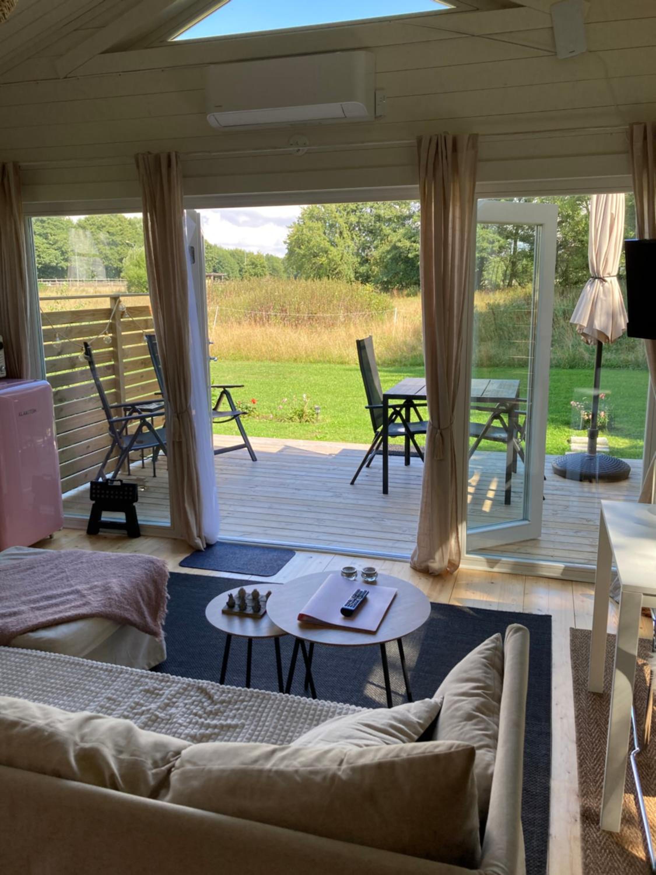 Two-Bedroom House - Photo 8