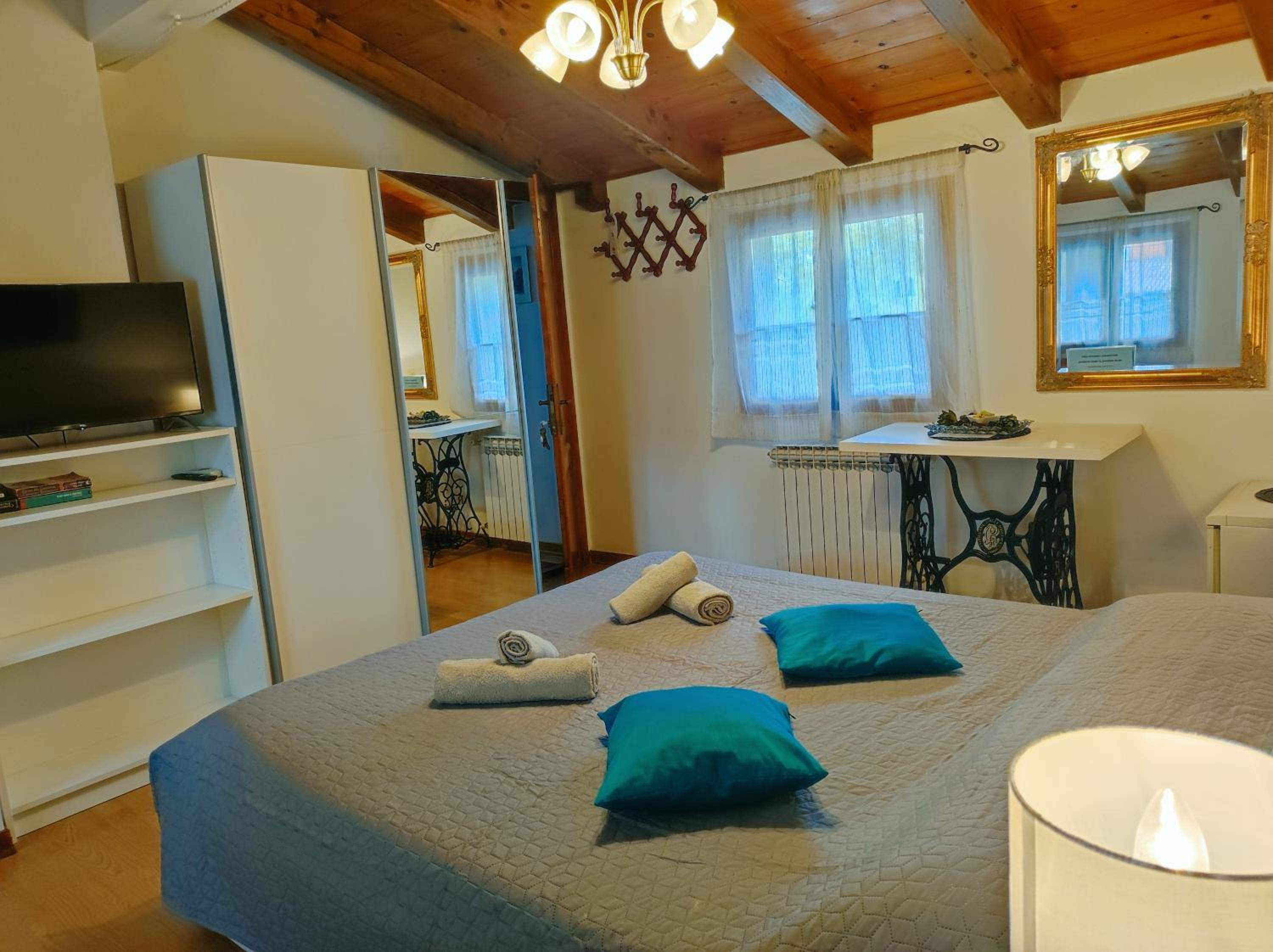 Deluxe Room (2 Adults + 1 Child) Second Floor - Photo 6