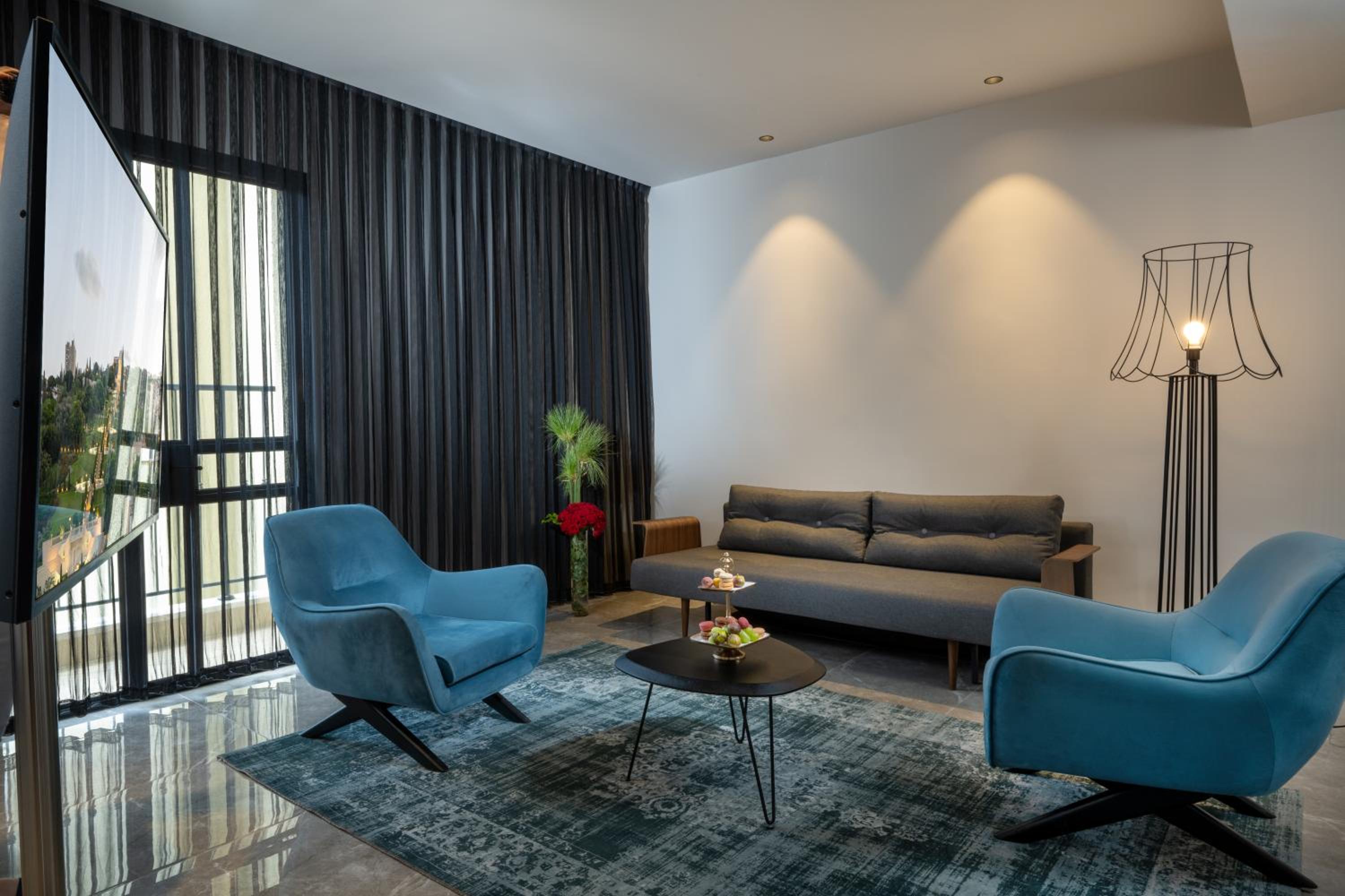 Studio with Balcony