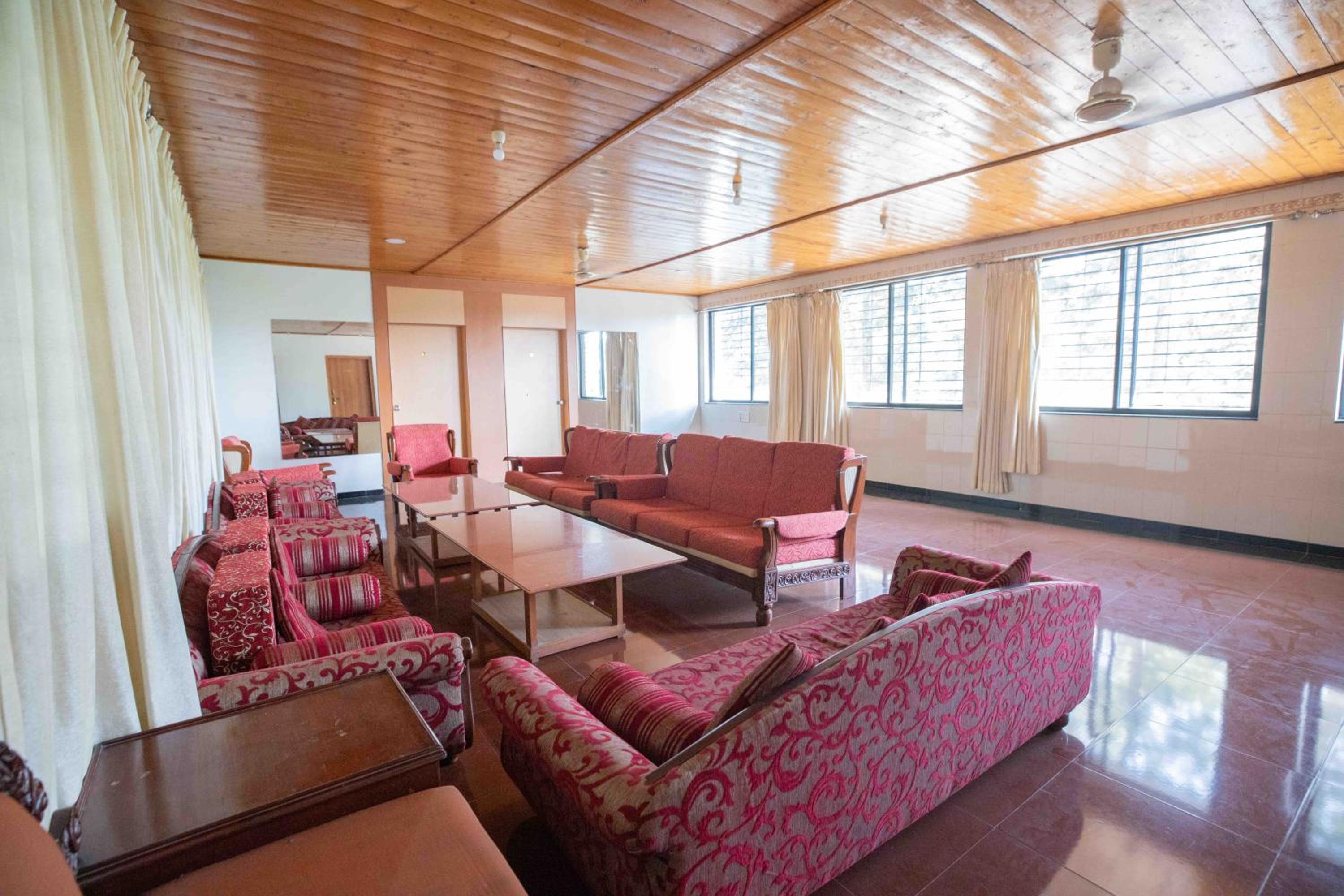 Standard Suite