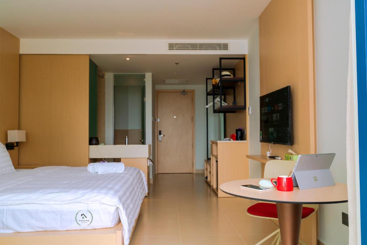 Deluxe Double or Twin Room with Sea View photo 3