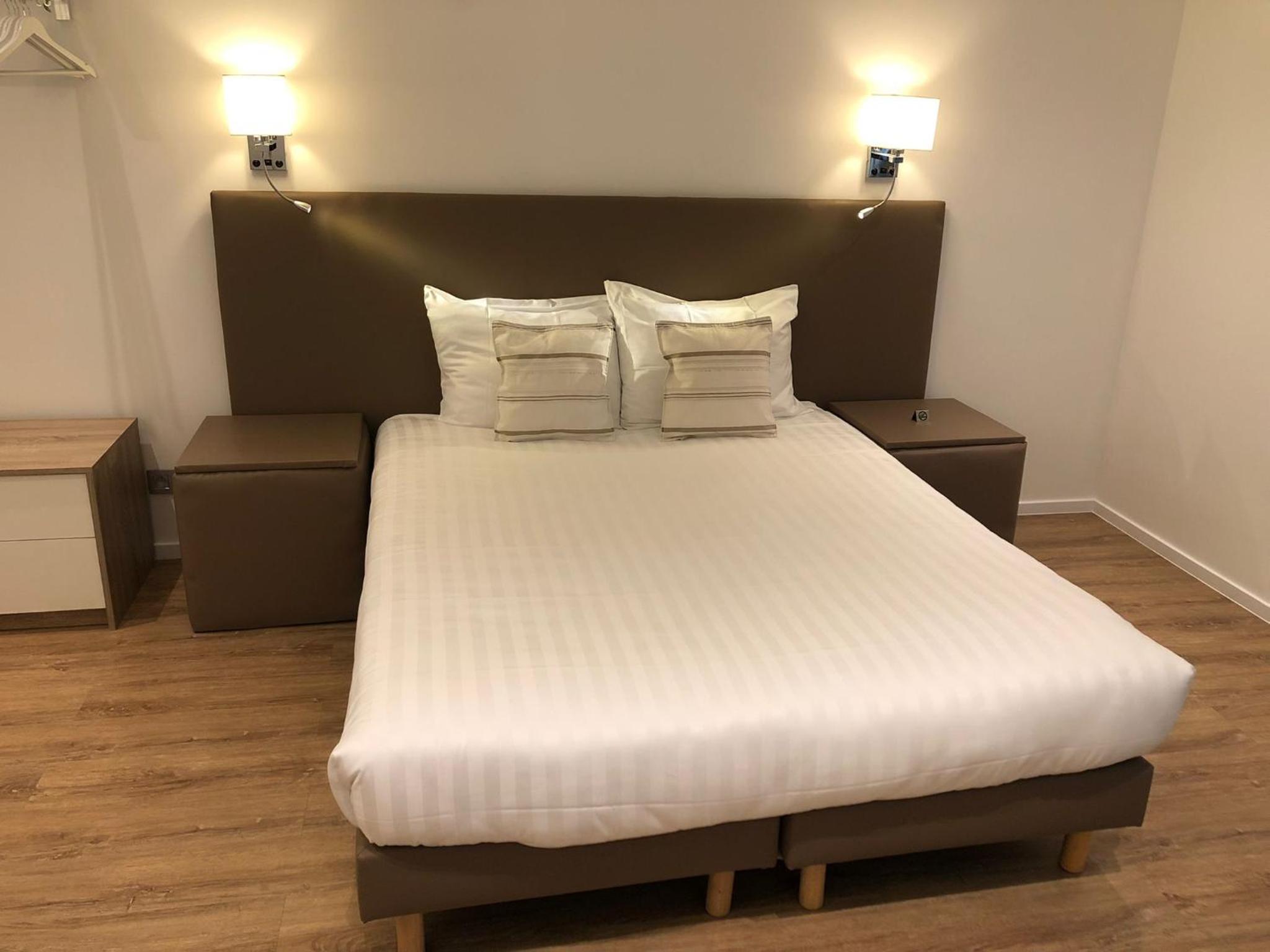 Superior Deluxe Double or Twin Room  - Photo 1