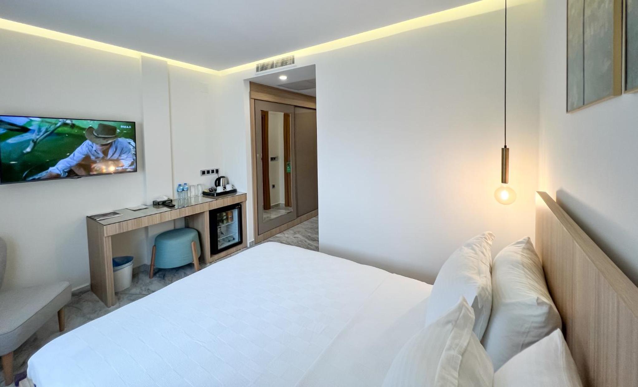 Economy Double Room - Photo 5