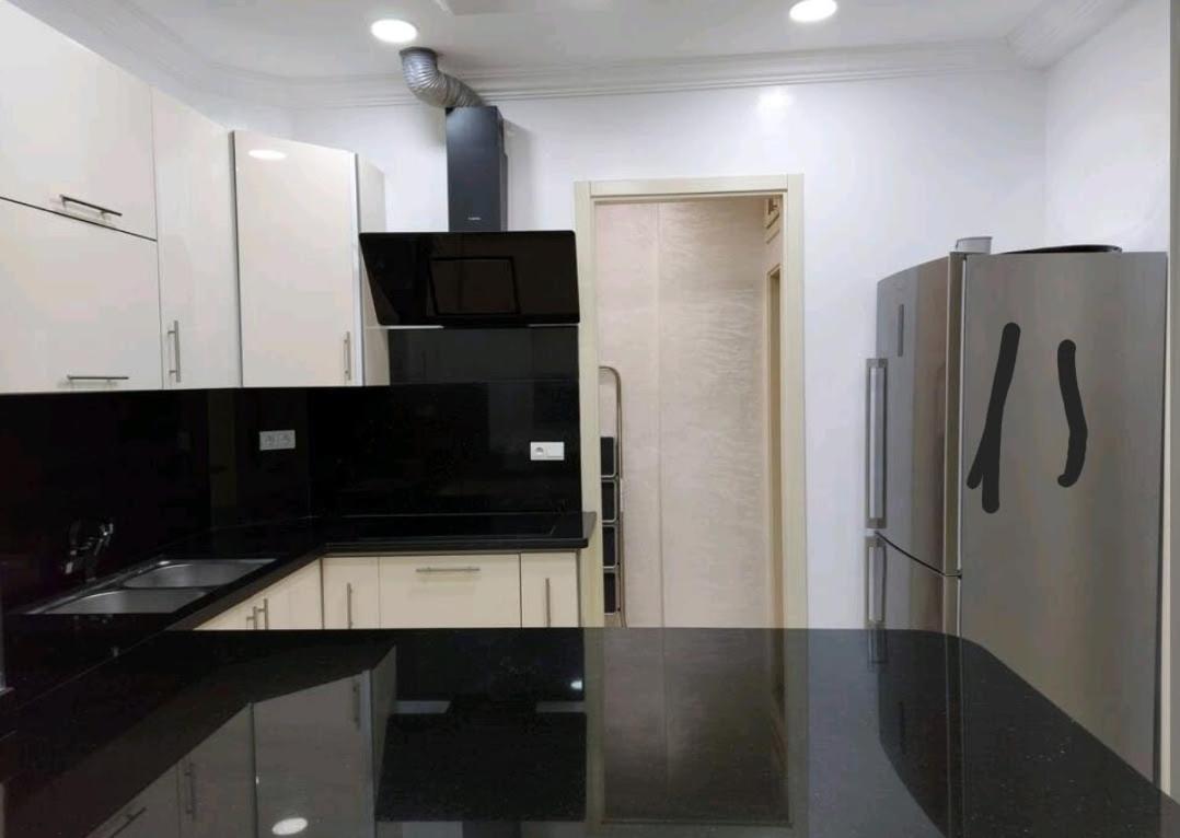 Two-Bedroom Apartment - Photo 21