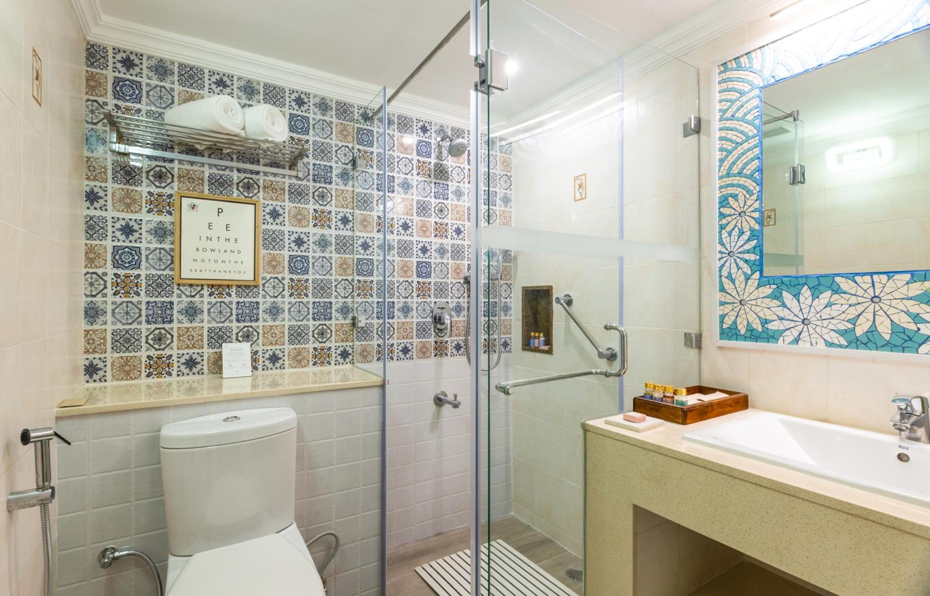 Superior Twin Room - 15% off on Food, Laundry & Spa - Photo 3