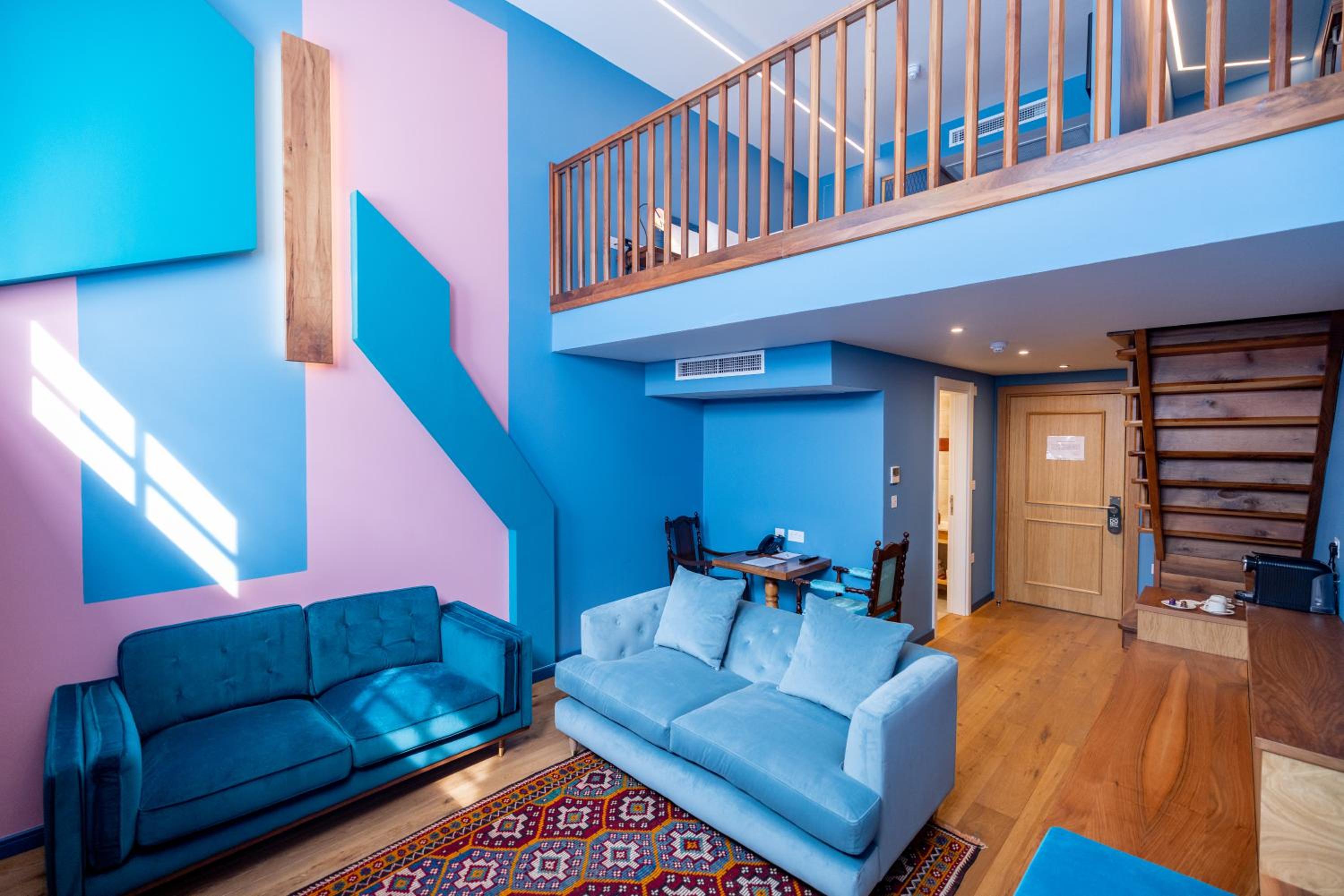 Duplex Suite thumbnail 5