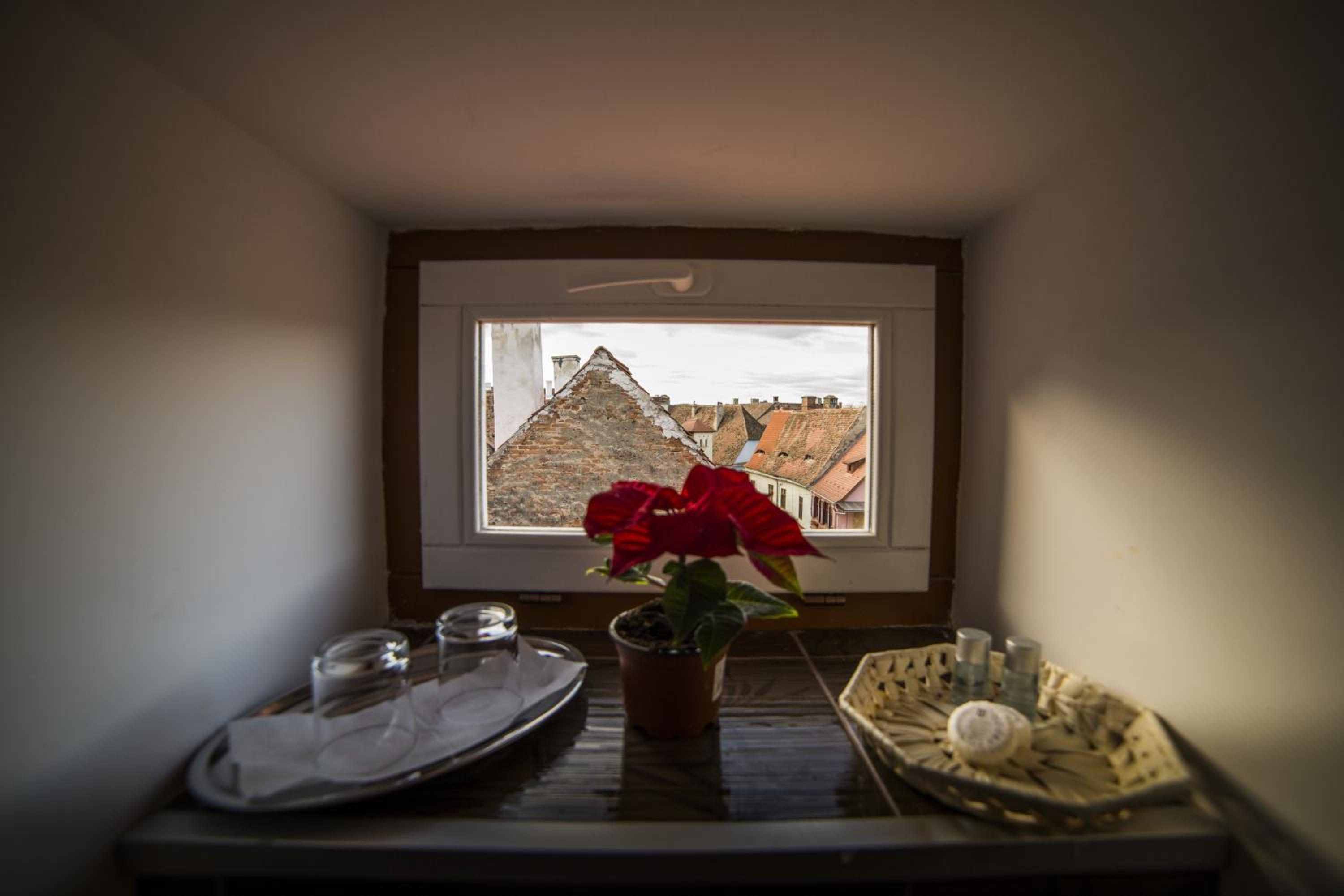 Standard Double Room with view to Liars Bridge  - Photo 5