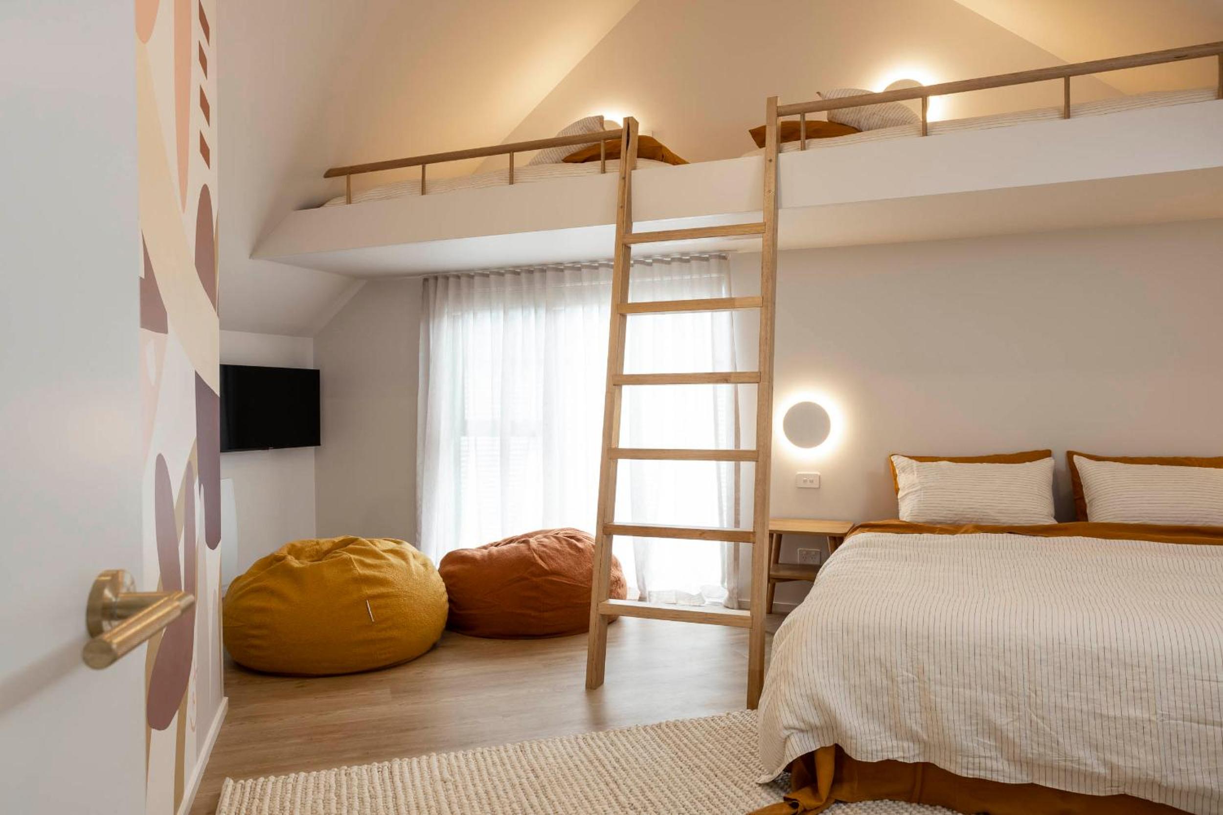 Three-Bedroom Villa photo 1