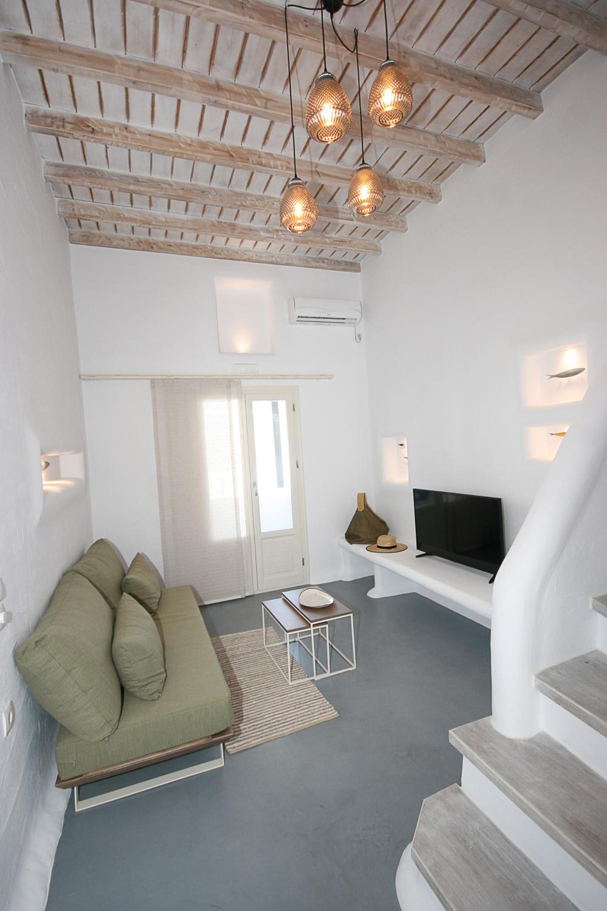 Superior Studio