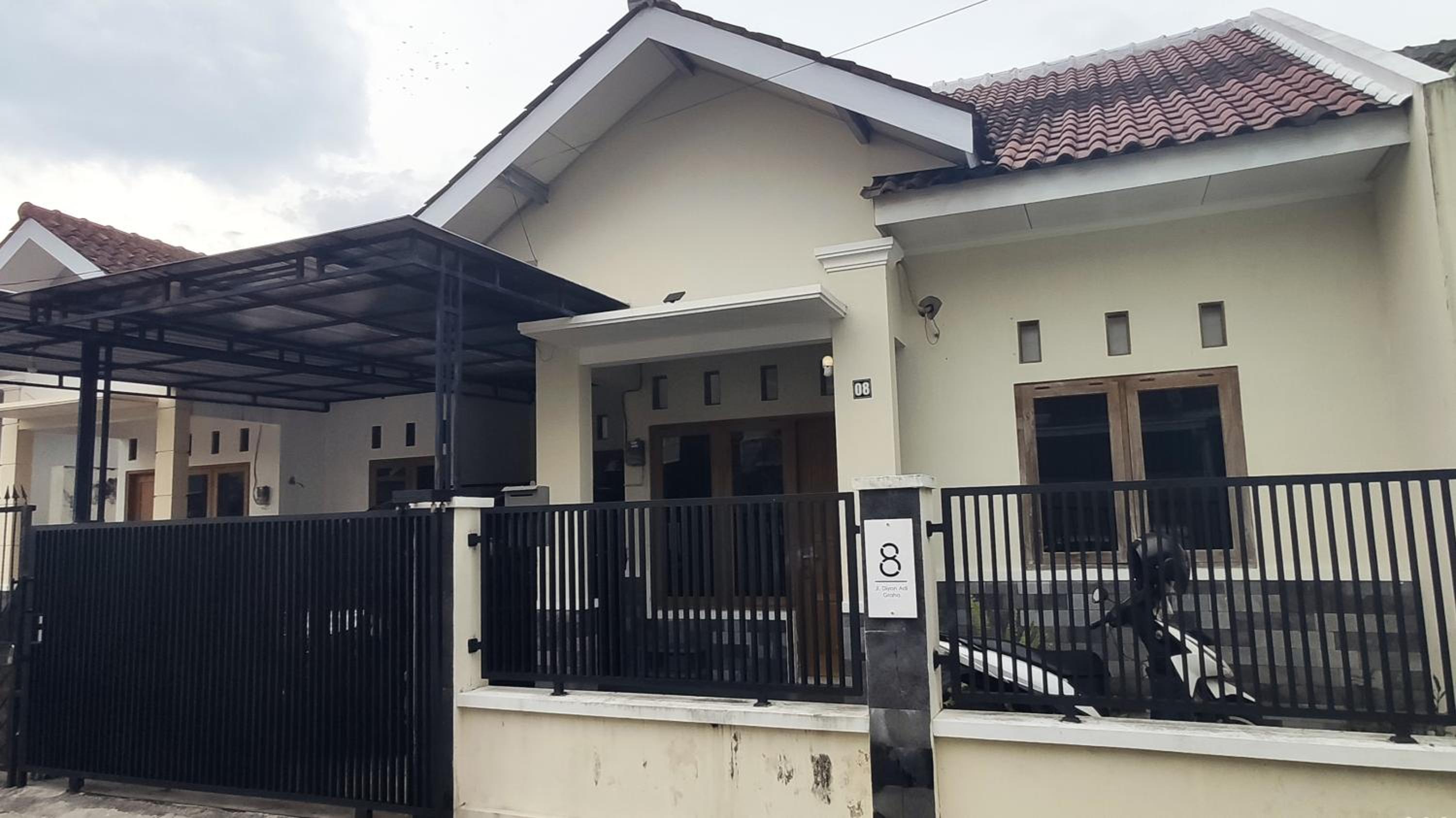 Two-Bedroom House - Photo 9