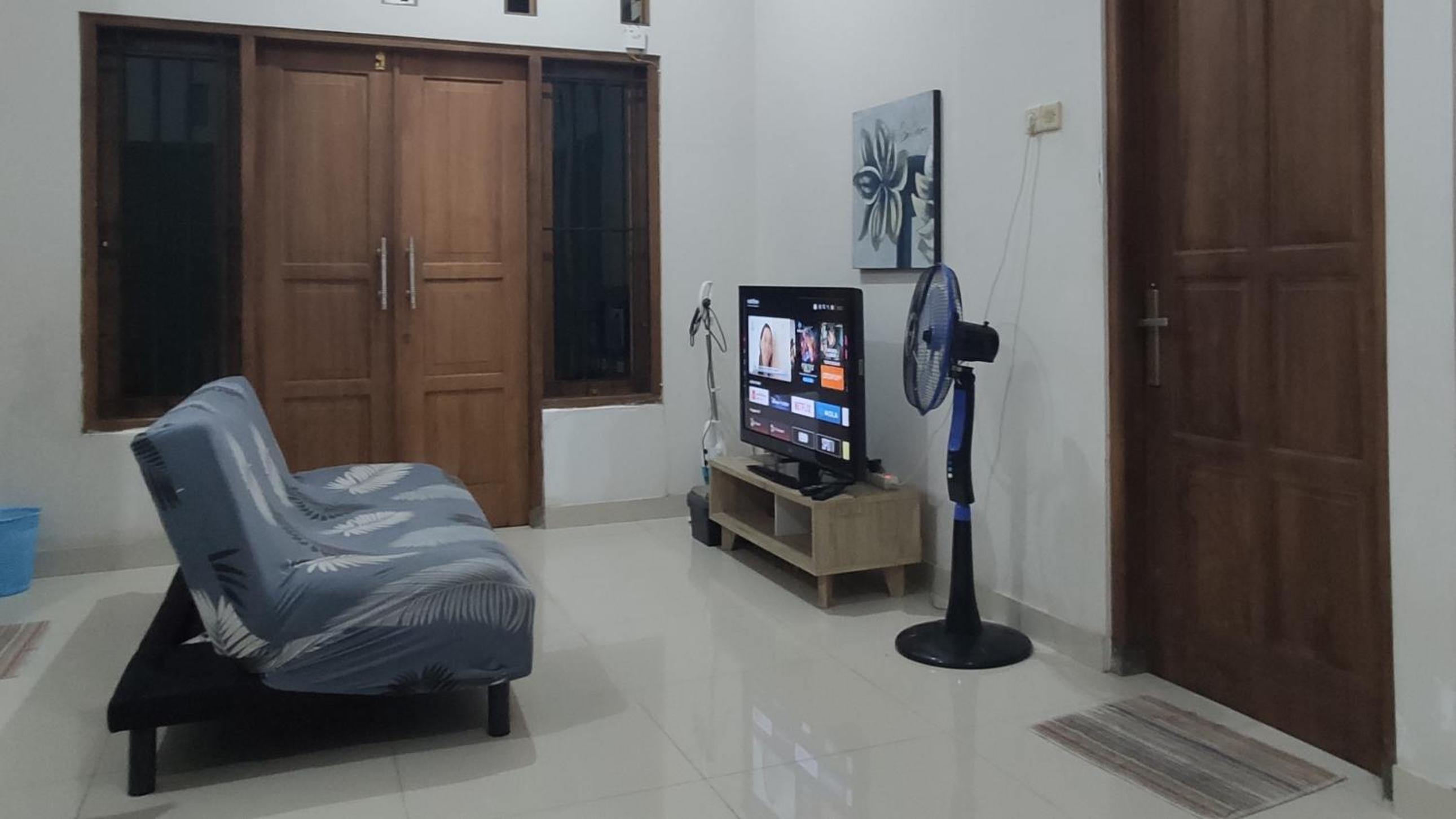 Two-Bedroom House - Photo 7