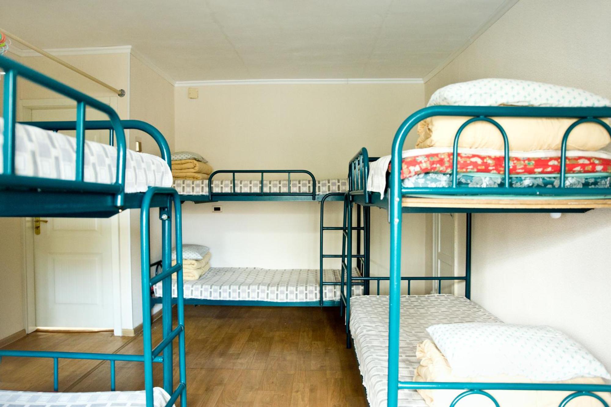 Bed in 6-Bed Mixed Dormitory Room photo 1