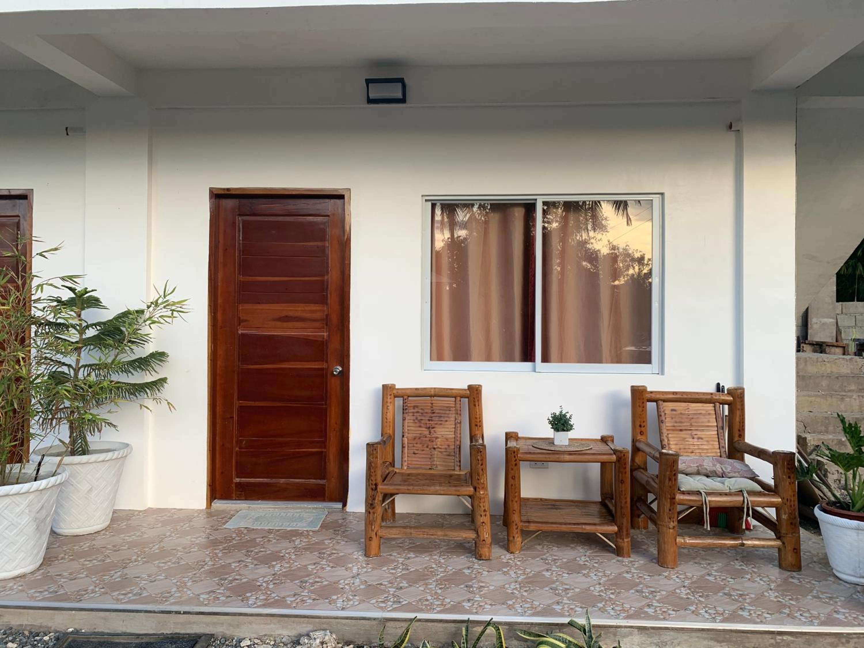 Deluxe Double Room with Bathroom photo 3